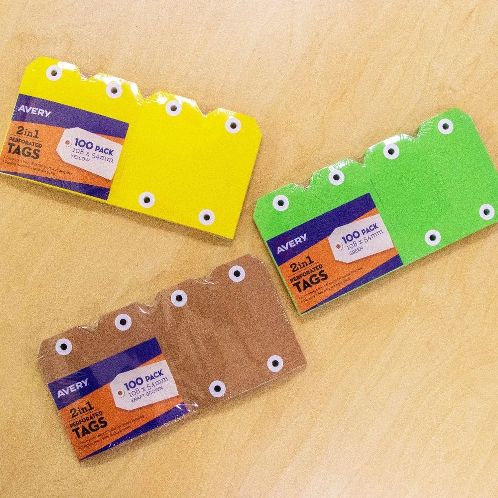 4 Avery 2-in-1 Tags Kraft Brown 100 Pack, 4 of 4