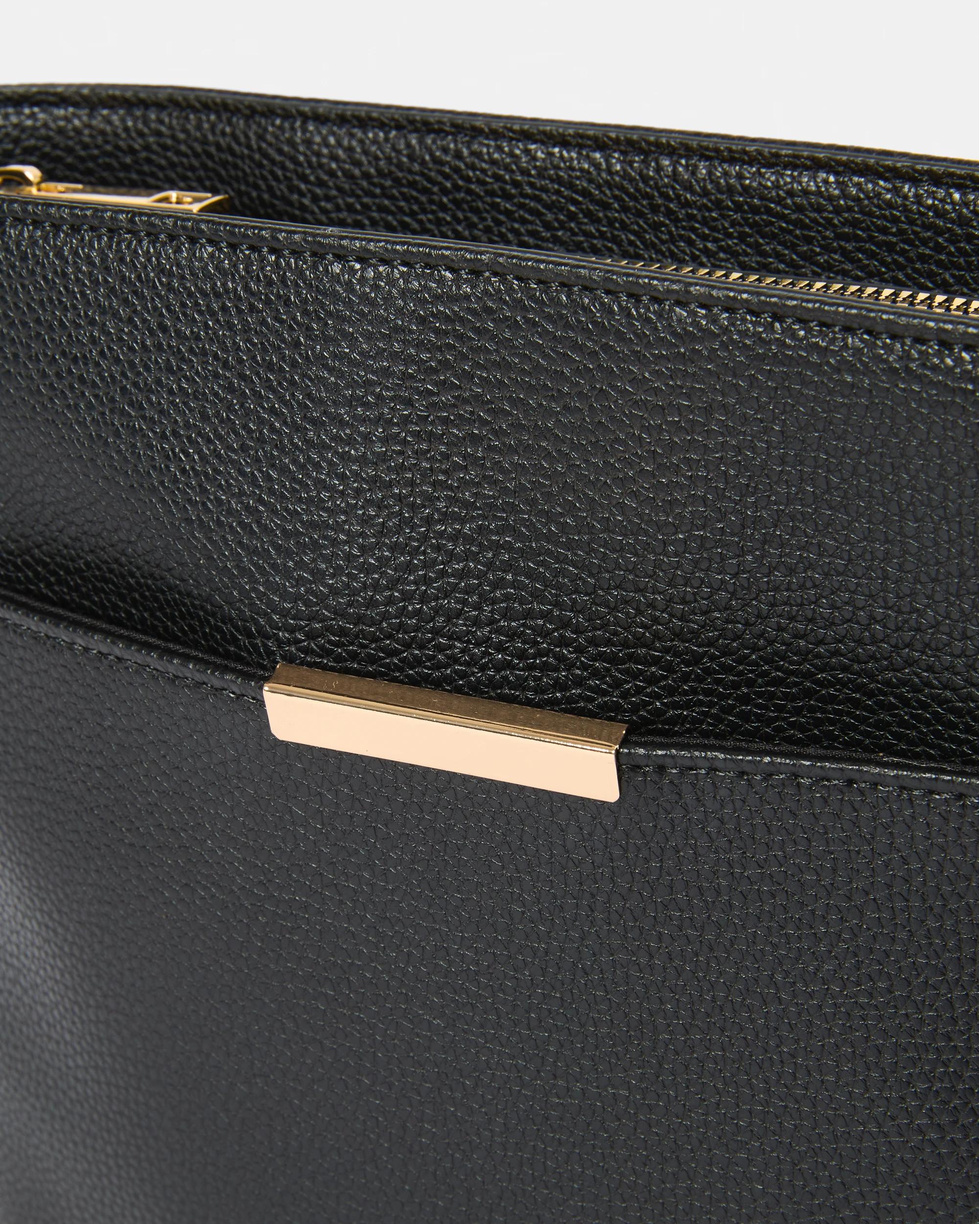 3 Messenger Crossbody Bag Black, 3 of 6