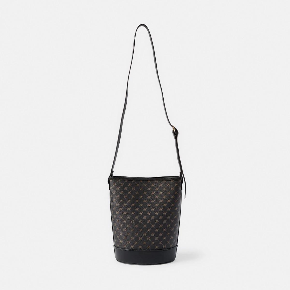 1 Bucket Bag Monogram, 1 of 5
