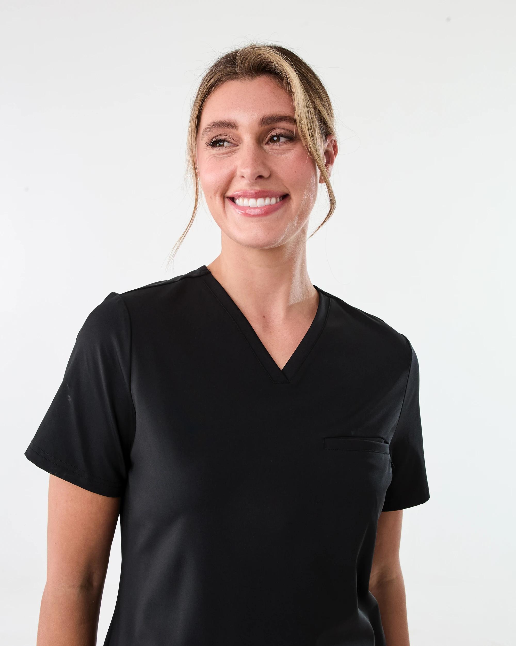 4 Workwear Performance Scrub Top Black, 4 of 8