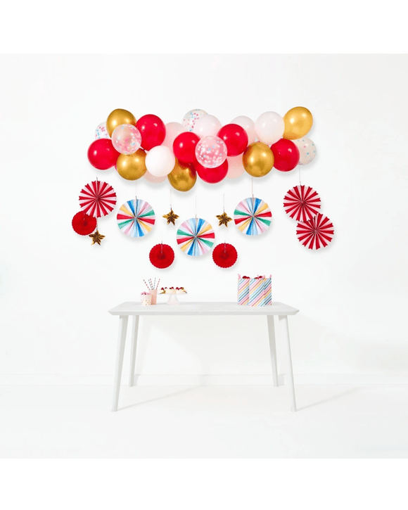 42 Piece Carnival Decoration Pack