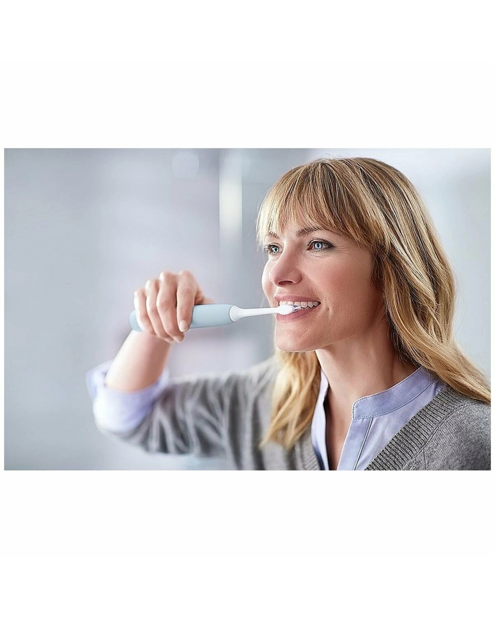 3 Philips Sonicare ProtectiveClean Gum Health Electric Toothbrush Light blue, 3 of 4