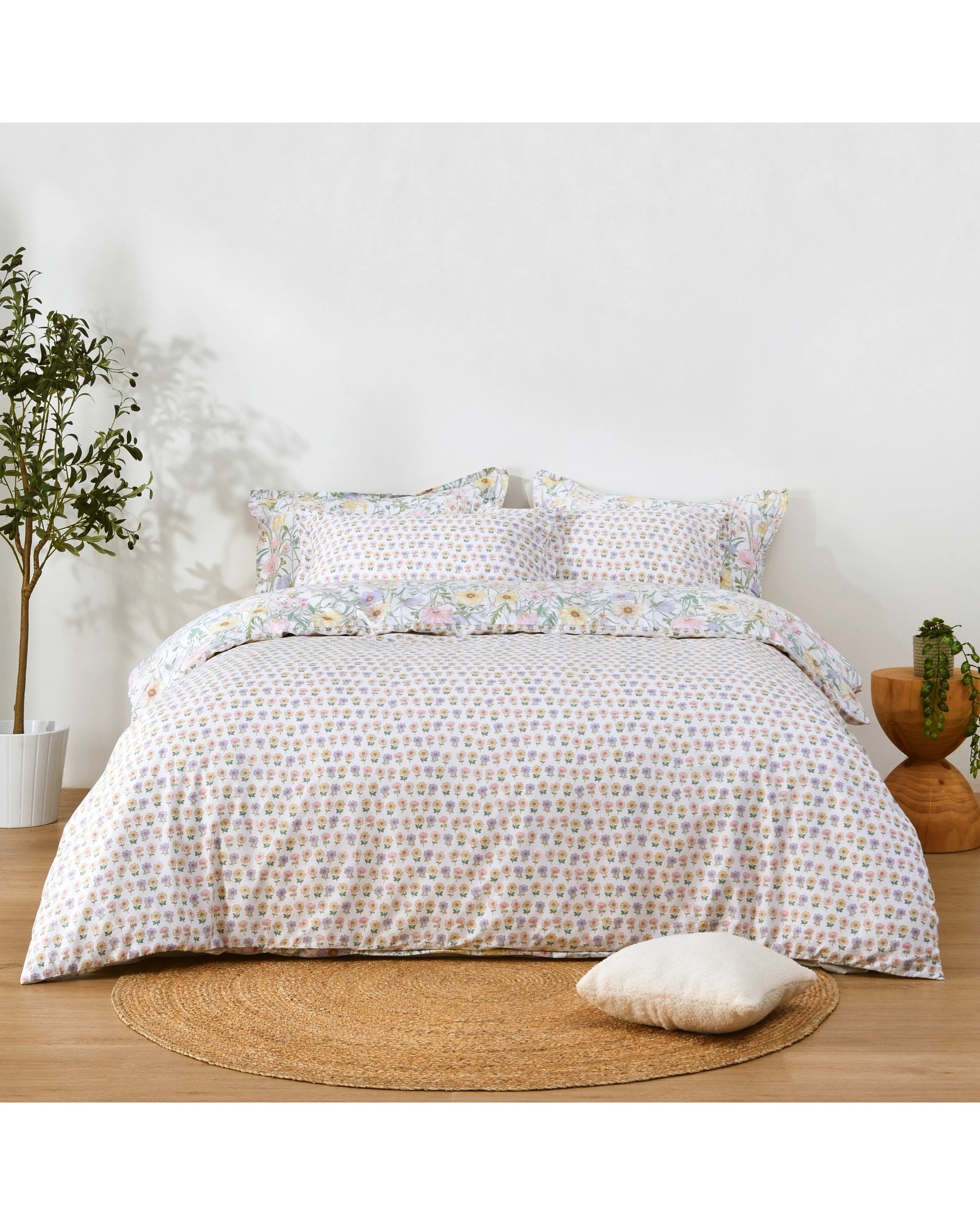 8 Dreamaker 100% Amara Cotton Reversible Quilt Cover Set - King Single Bed - Floral and Botanical, 8 of 8