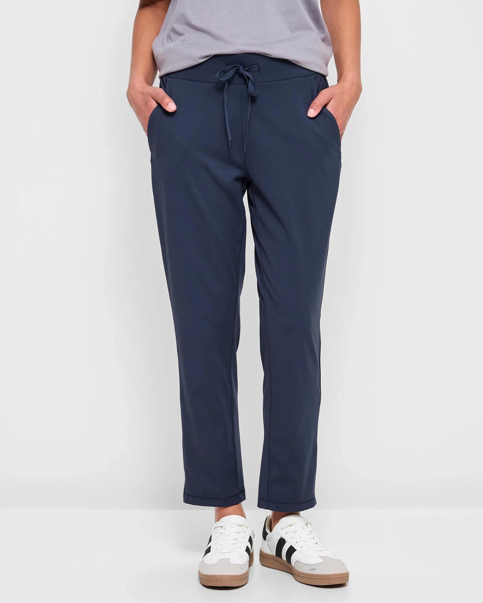 1 Target Active 7/8 Length Relaxed Travel Pants NAVY BLUE, 1 of 5