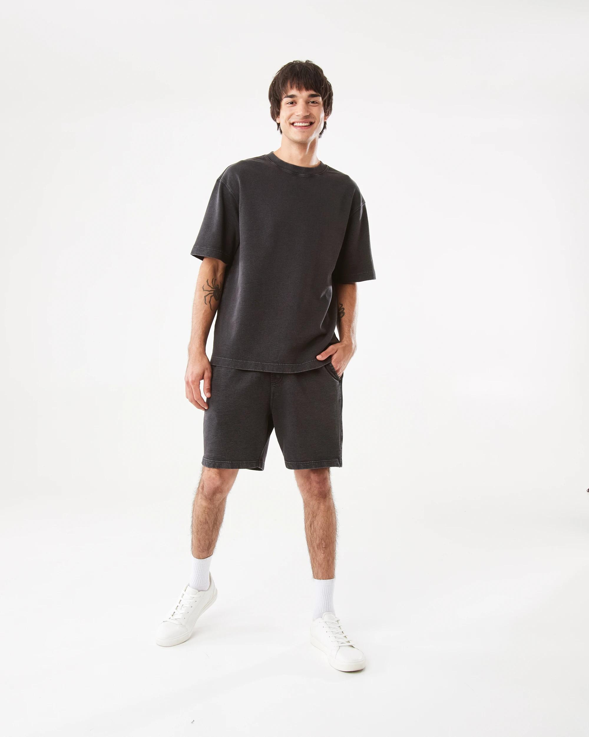 2 Elastic Waistband Washed Terry Shorts Black, 2 of 8