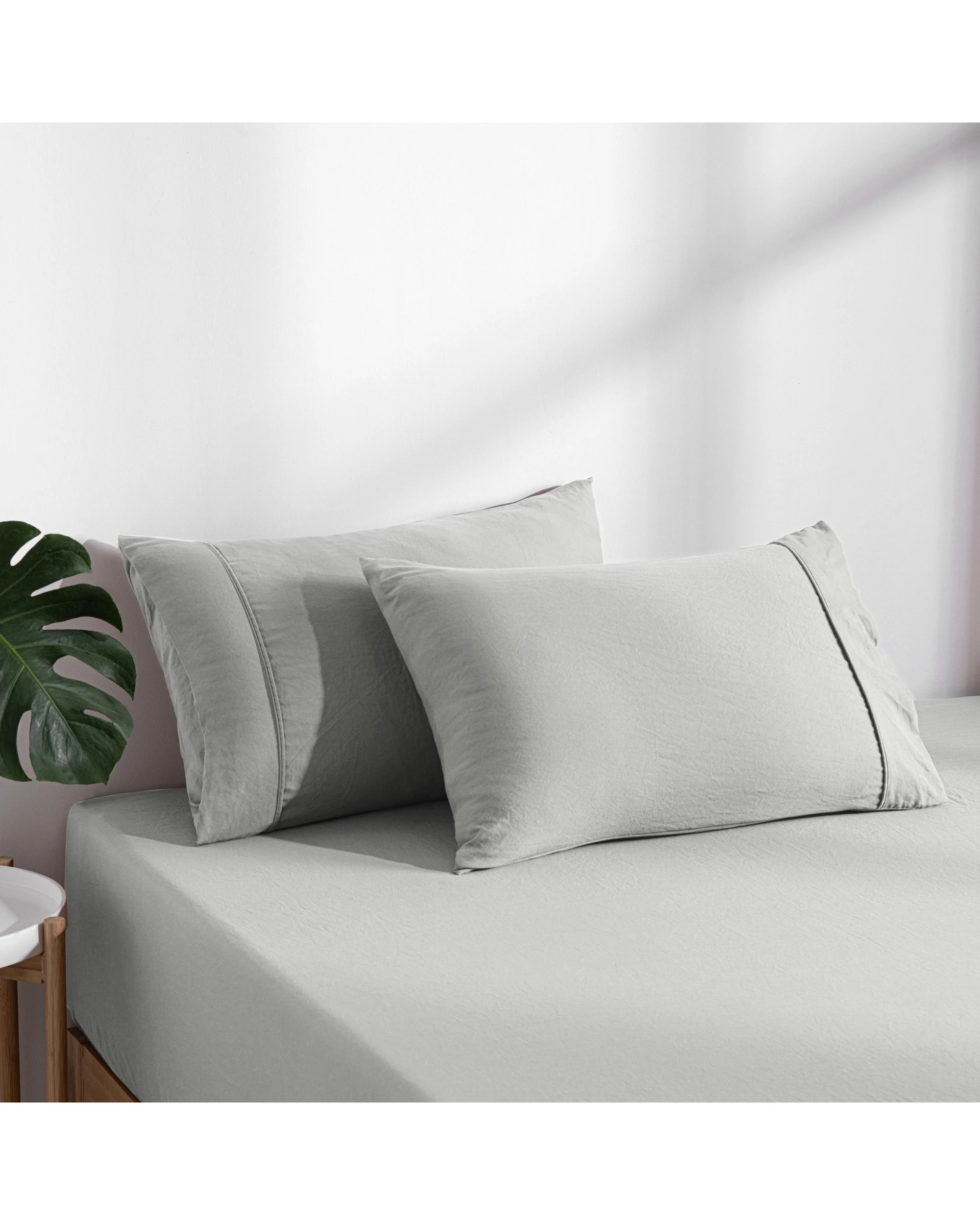 3 Dreamaker Superfine Washed Microfibre Combo Fitted Sheet Set - Single Bed - Dove Grey, 3 of 8