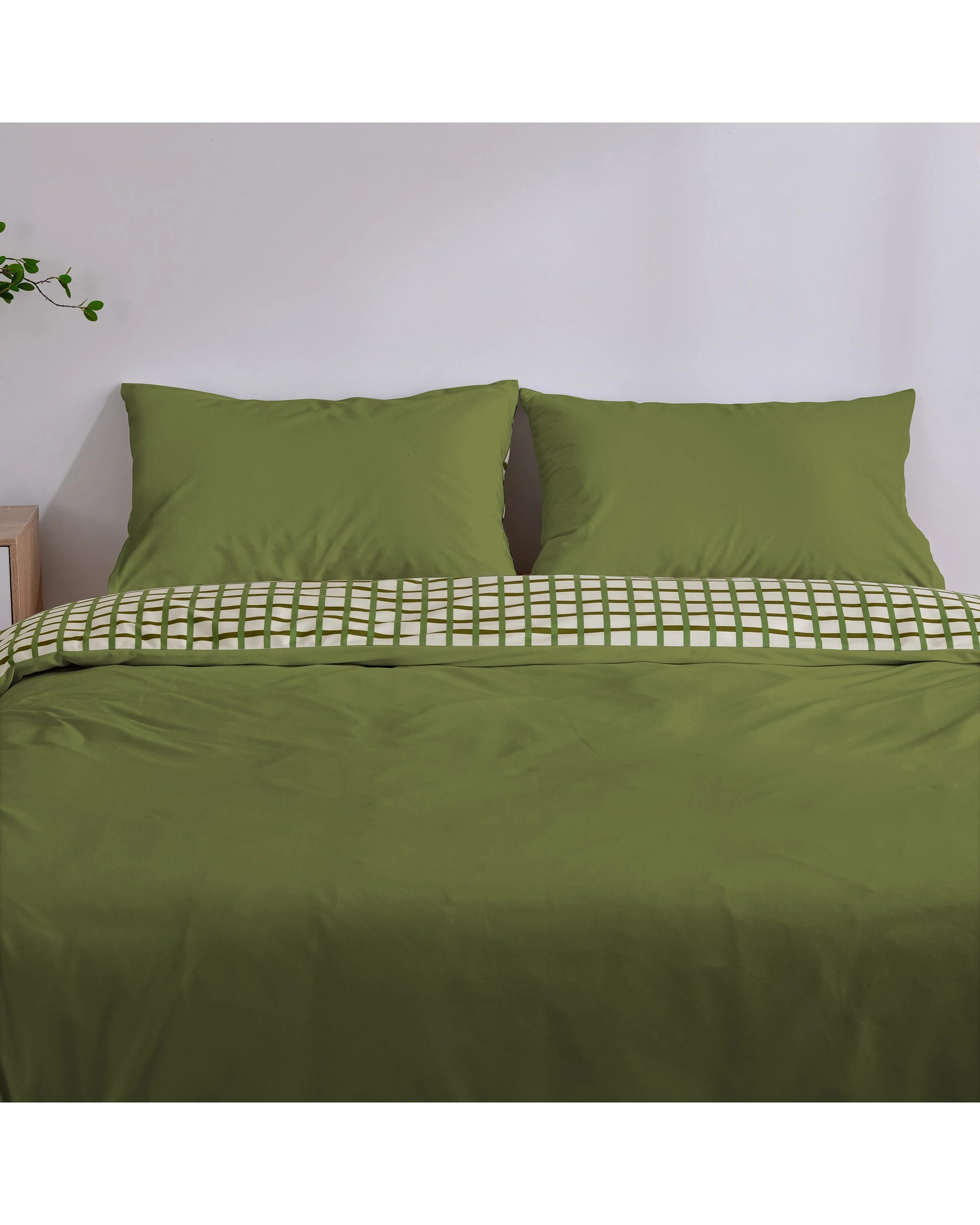 4 Dreamaker Micro Flannel Reversible Grid Quilt Cover Set - Double Bed - Olive, 4 of 9