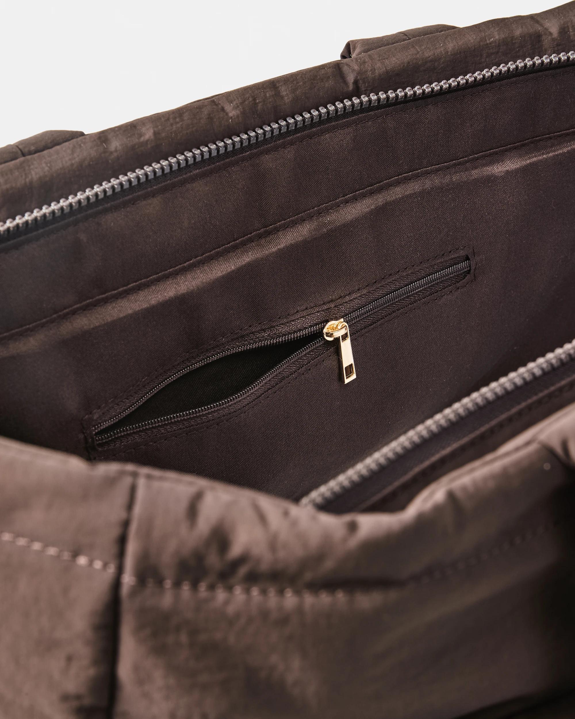 4 Padded Tote Bag Deep Choc, 4 of 6