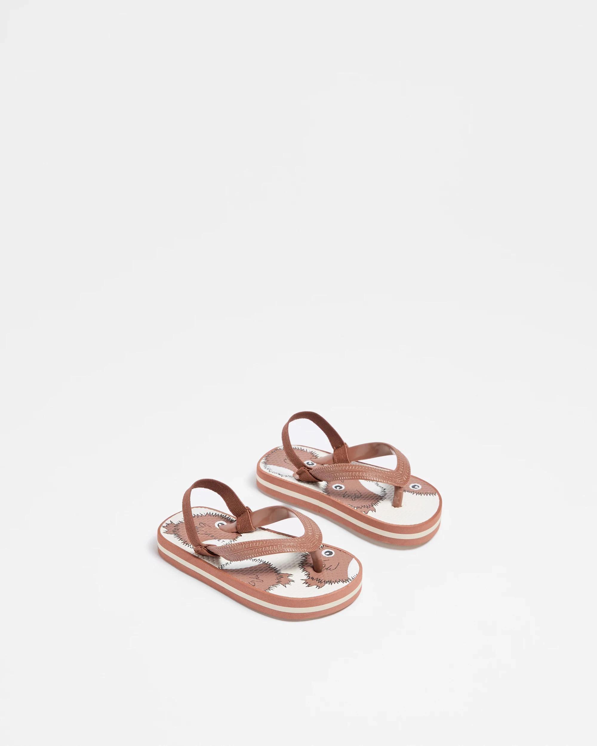 3 Target Baby Boys First Walker Thongs BROWN, 3 of 3
