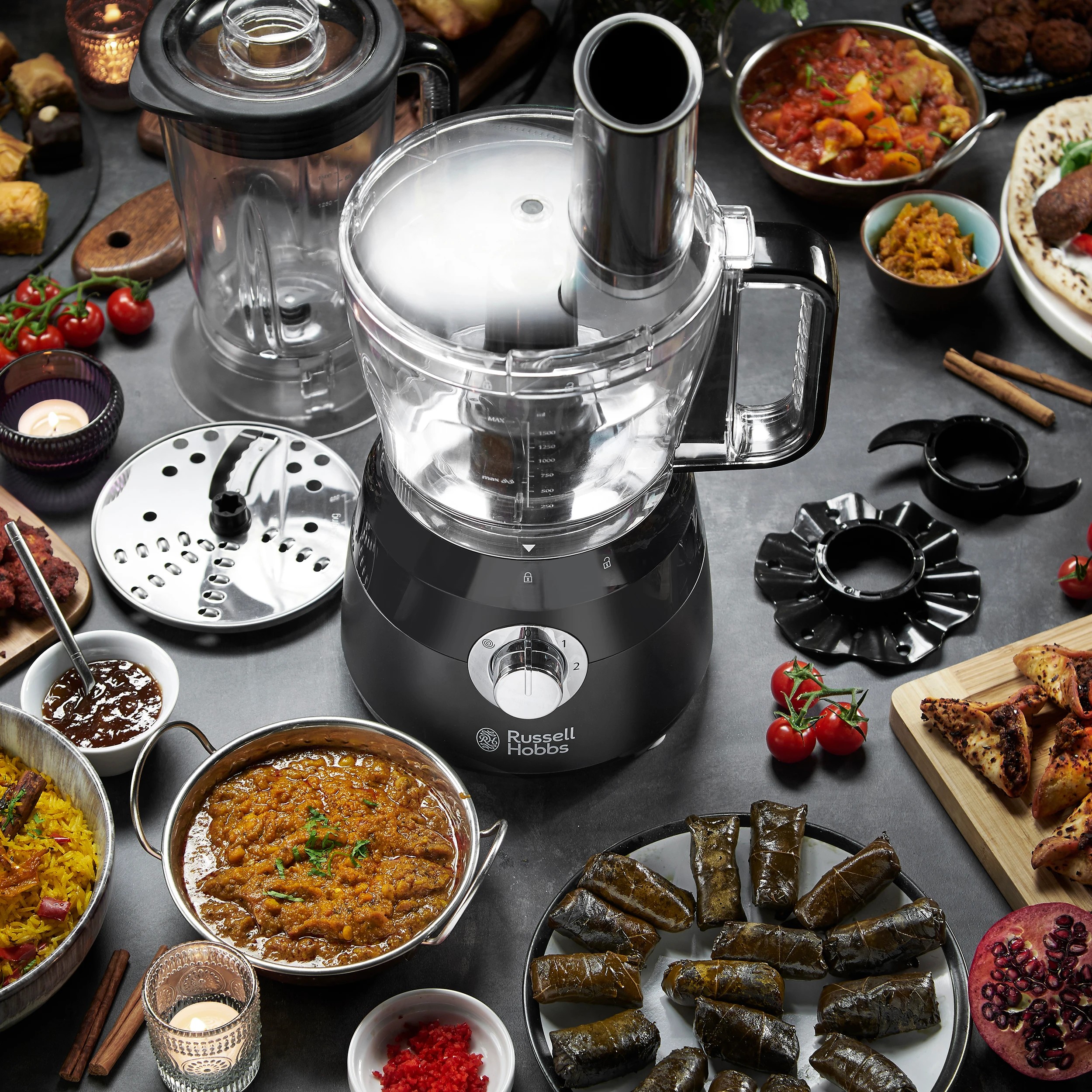 7 Russell Hobbs 2.5 Litre Desire Food Processor - Matte Black, 7 of 8