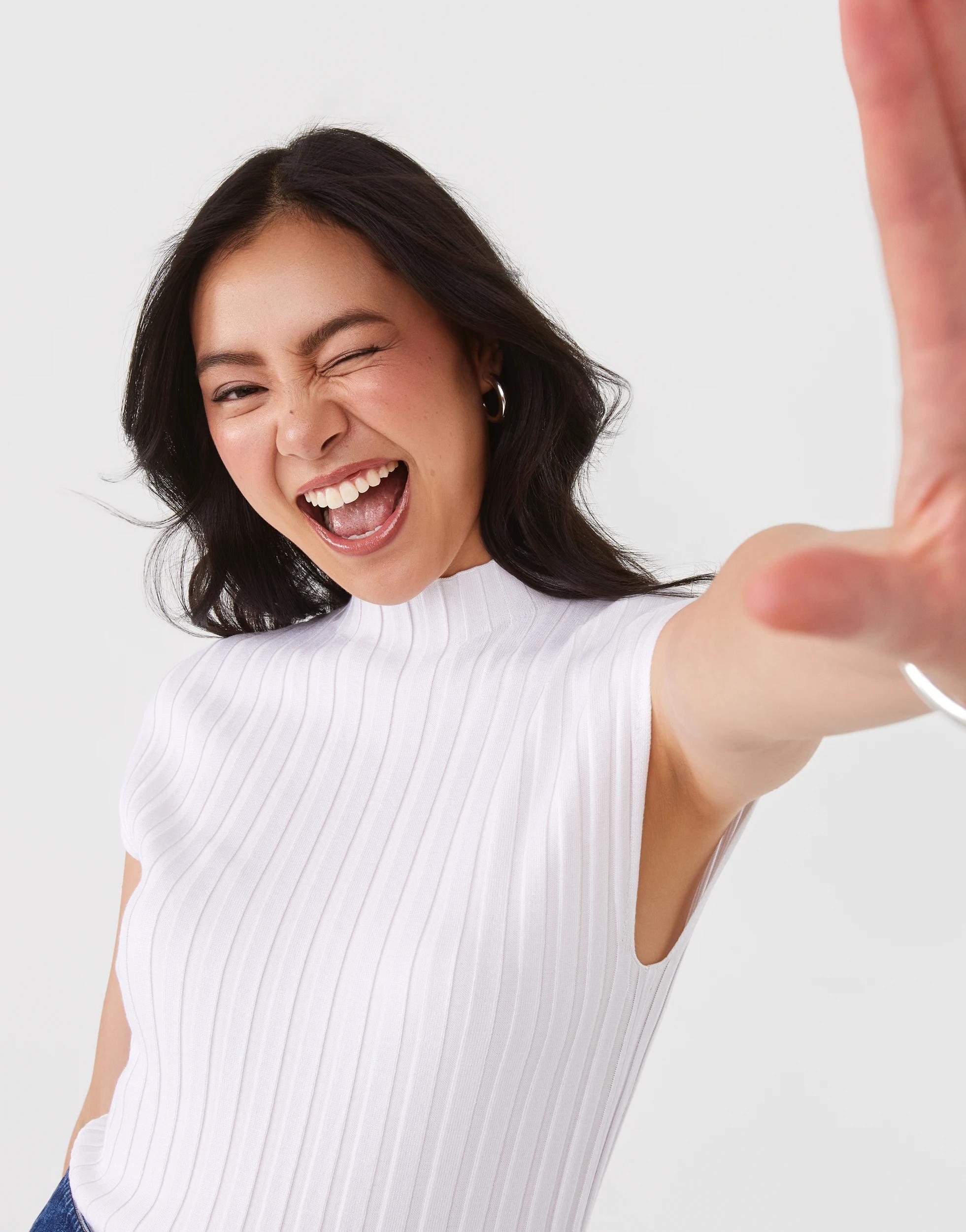 5 Short Sleeve Cap Sleeve Top White, 5 of 10