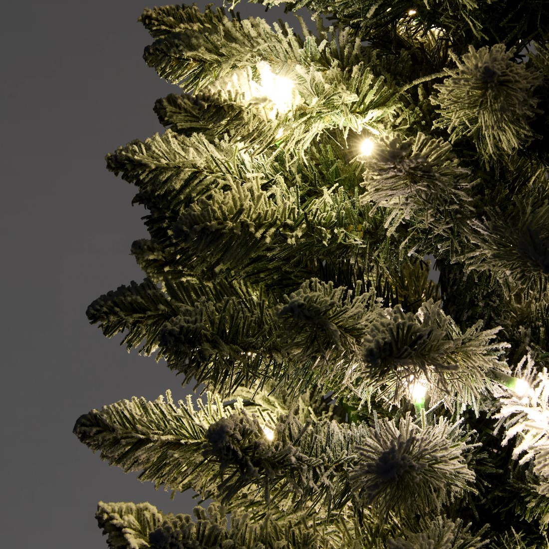 4 1.82m (6ft) Flocked Slim Prelit Christmas Tree, 4 of 8