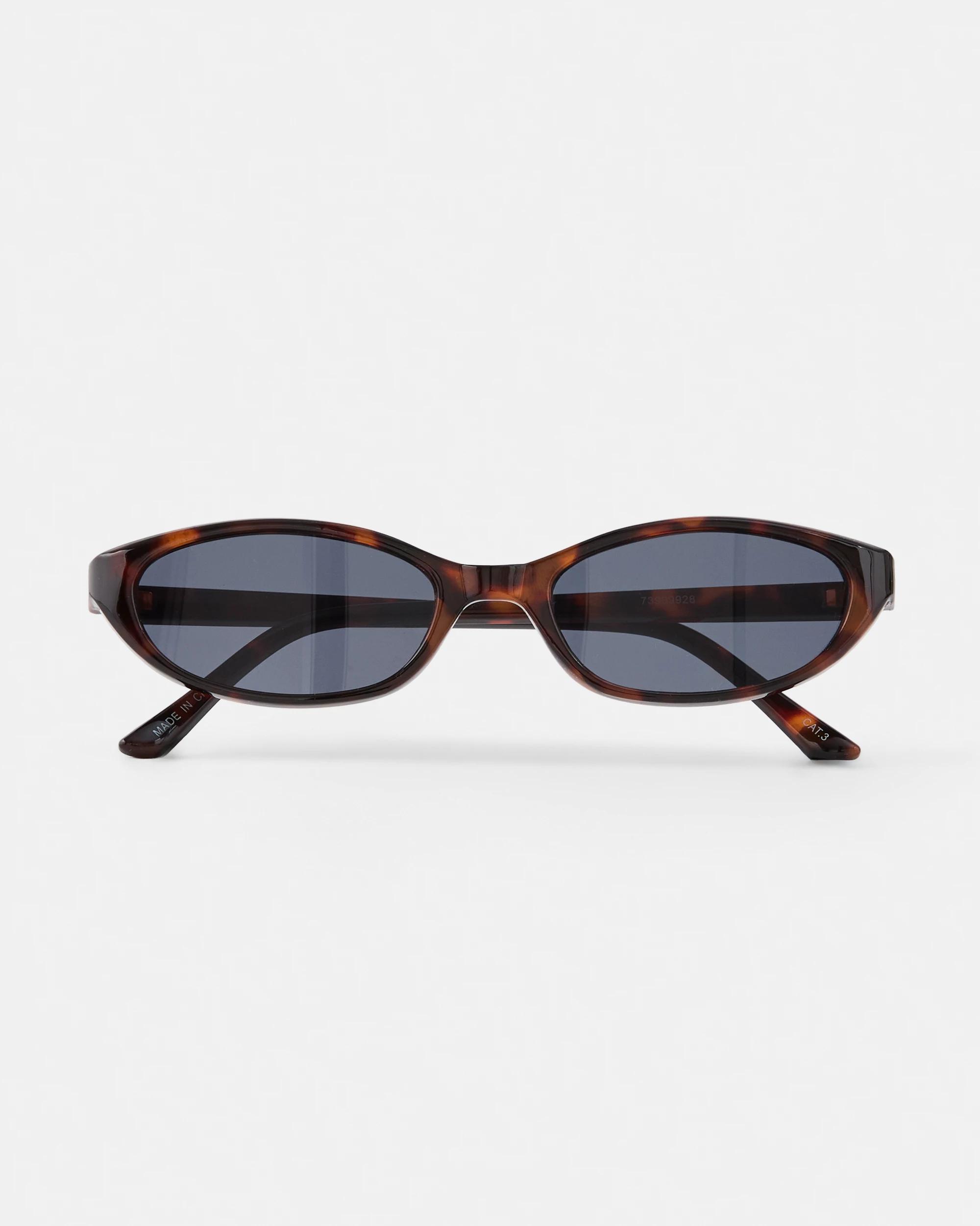 2 Thin Cat Eye Sunglasses Tort, 2 of 6
