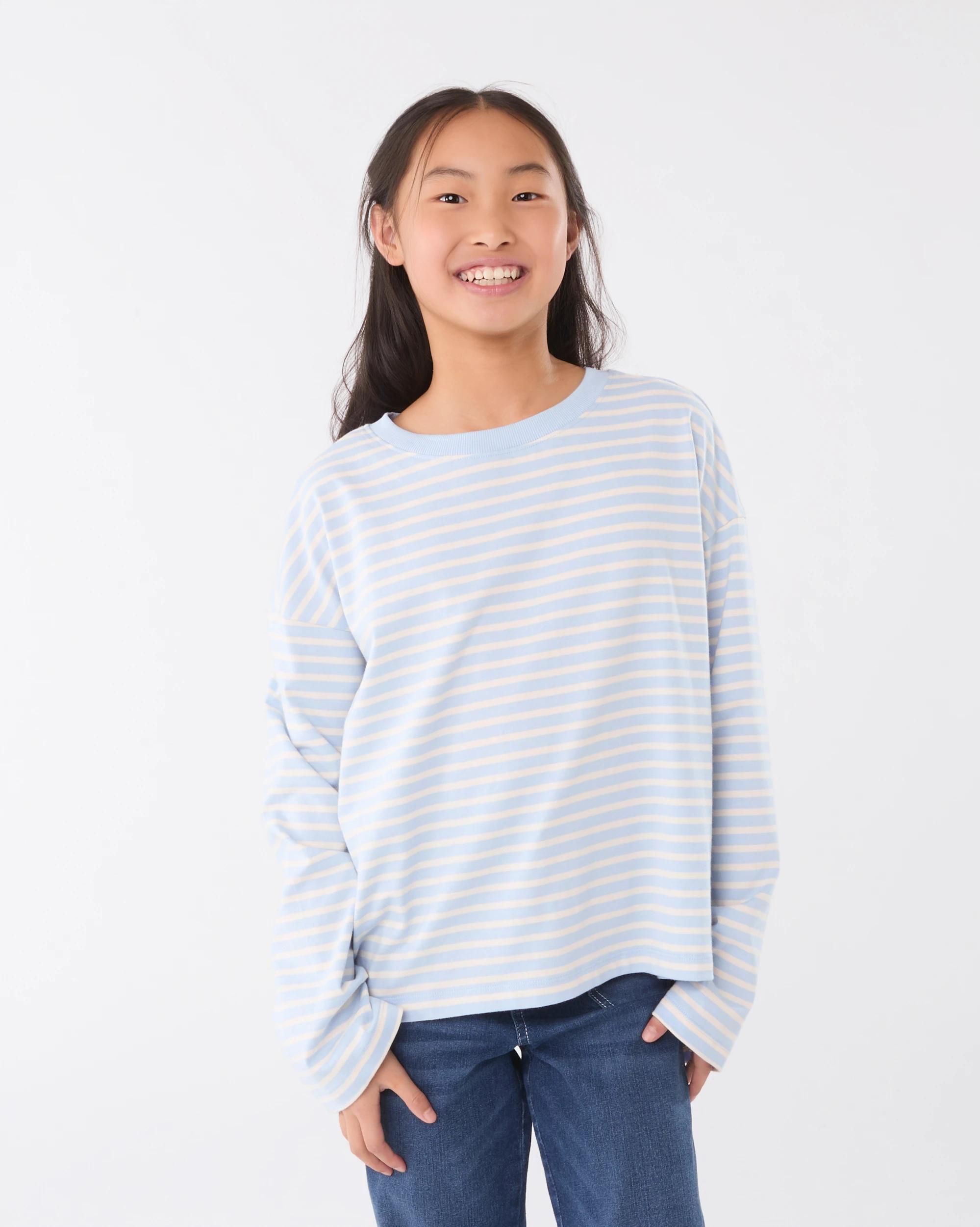 1 Oversized Stripe T-shirt Blustripe, 1 of 7