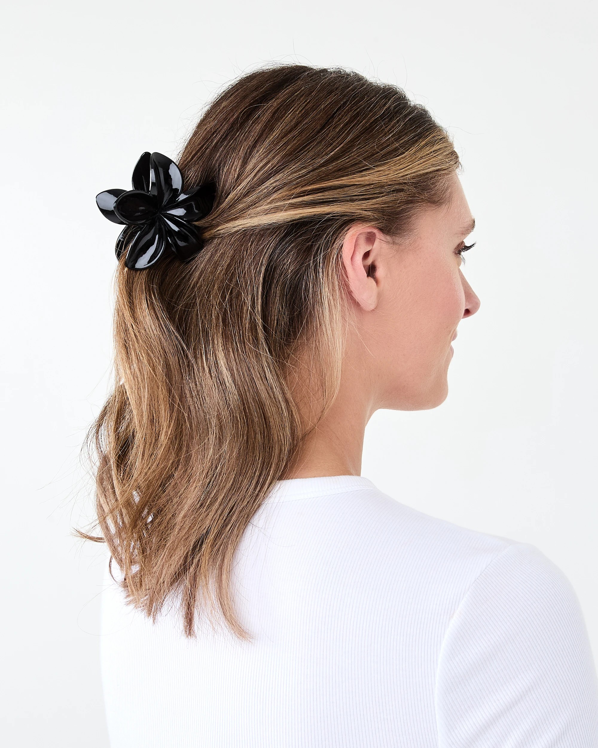 3 Black Frangipani Claw Hair Clip, 3 of 4