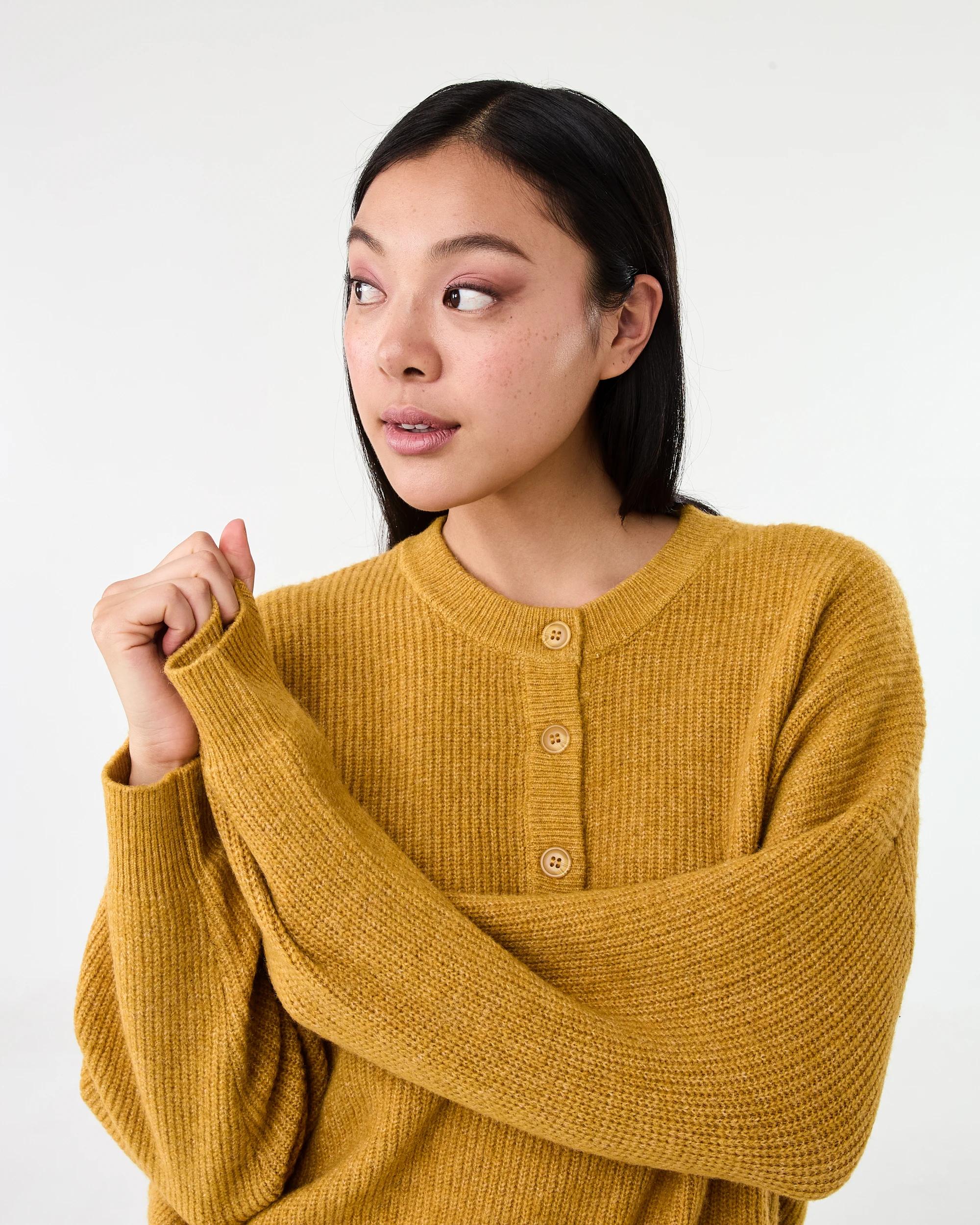 4 Quarter Button Jumper Yllw Brass, 4 of 6