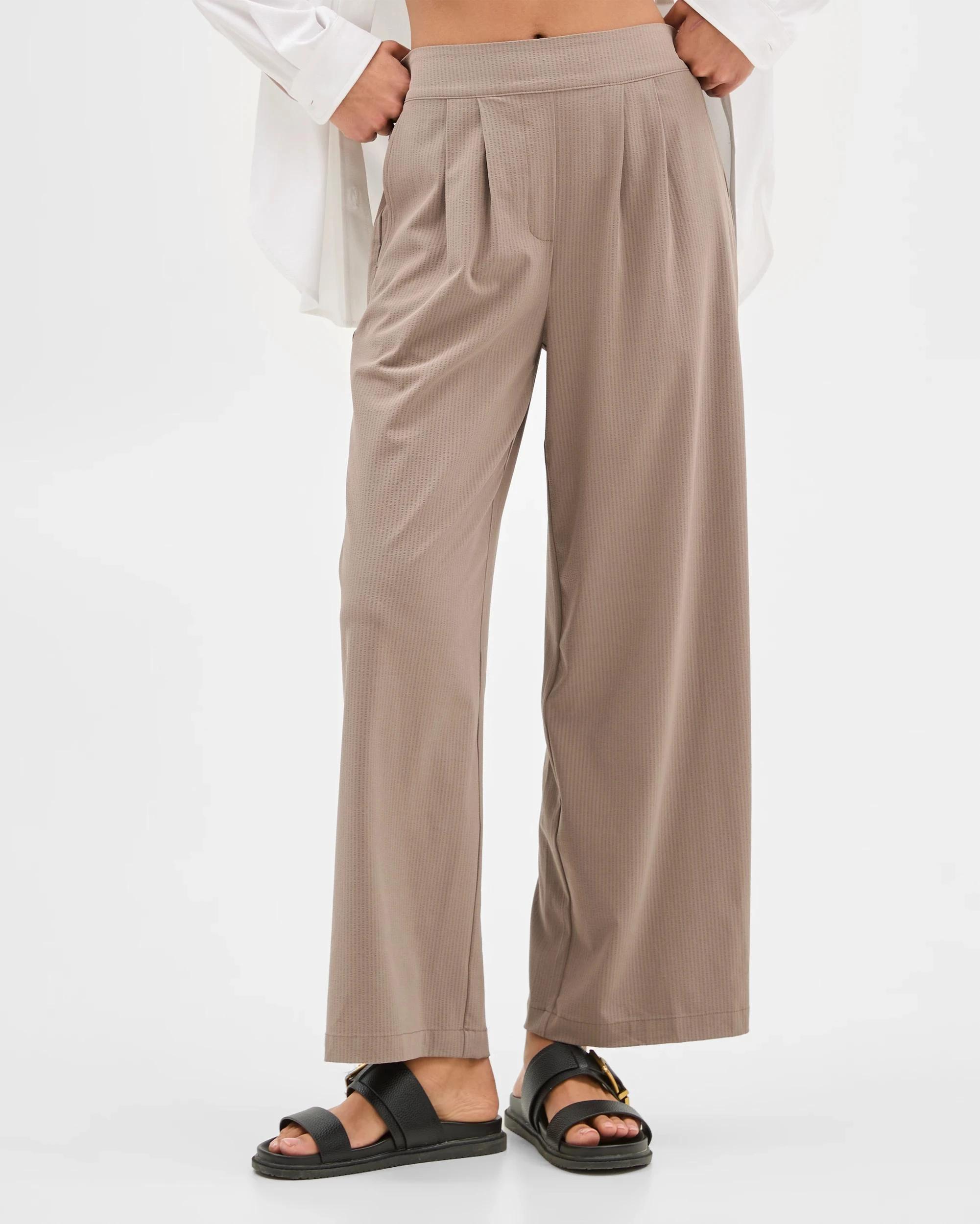 3 Target Active Travel Wide Leg Woven Pants MUSHROOM, 3 of 6
