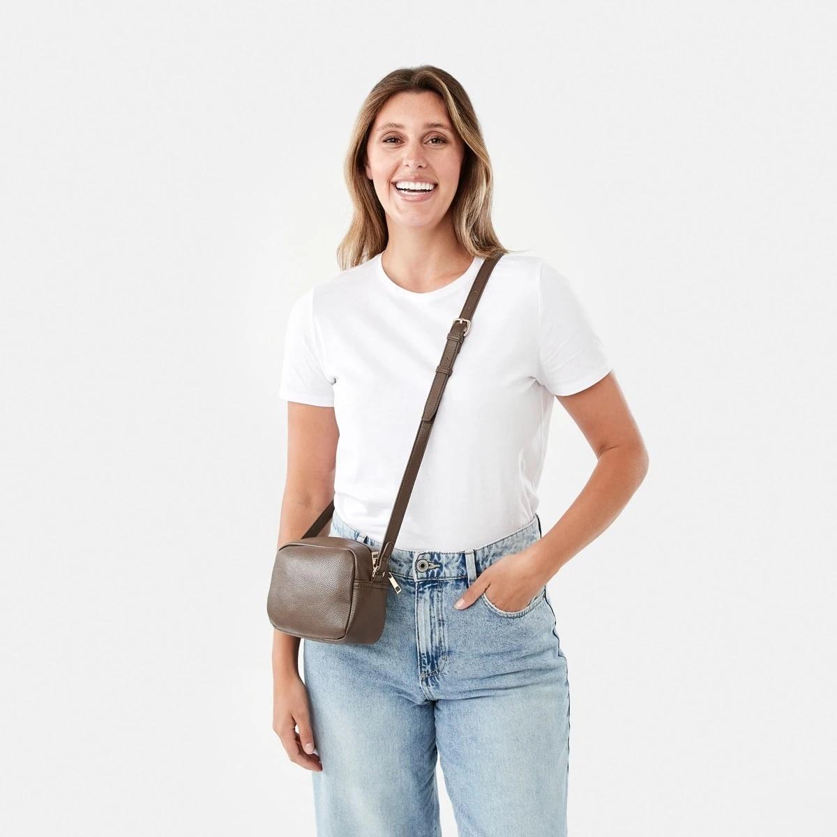 5 Crossbody Bag RICH MOCHA, 5 of 5