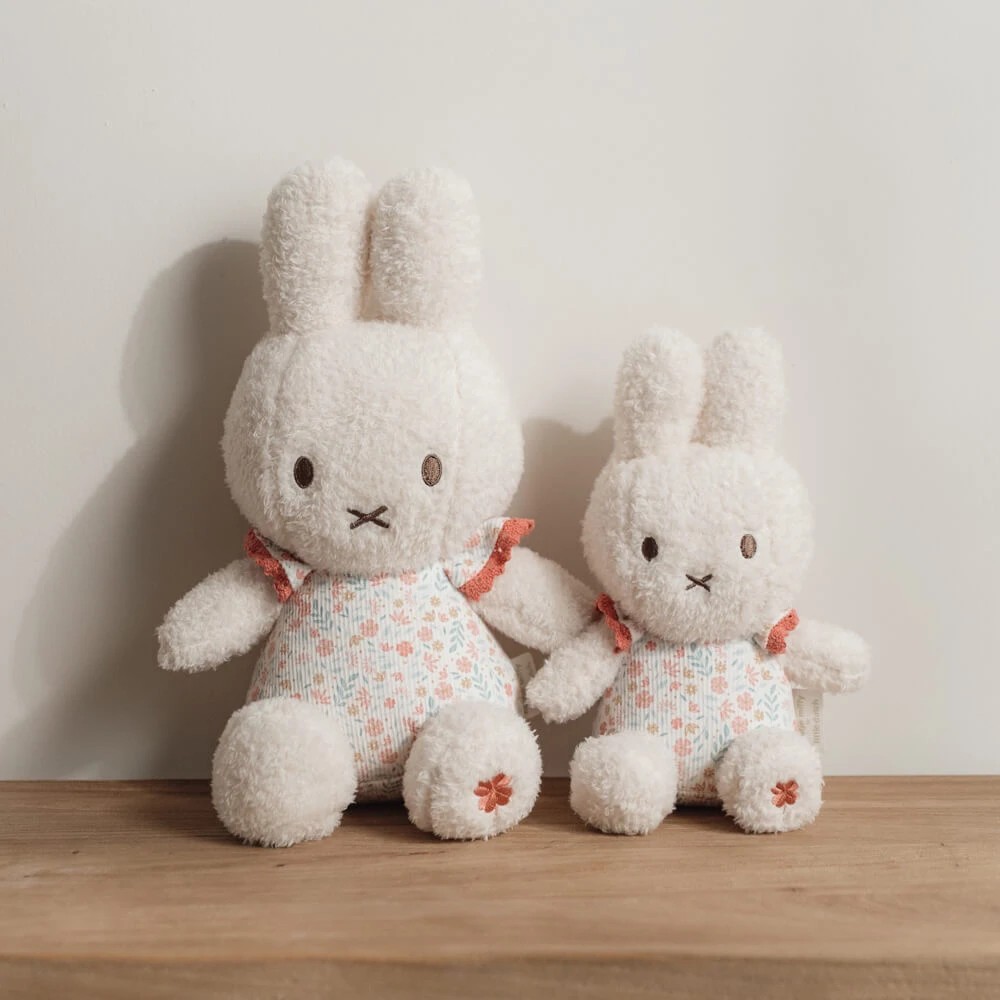 5 Miffy Lucky Blossom Soft Toy Small 22cm Plush, 5 of 5