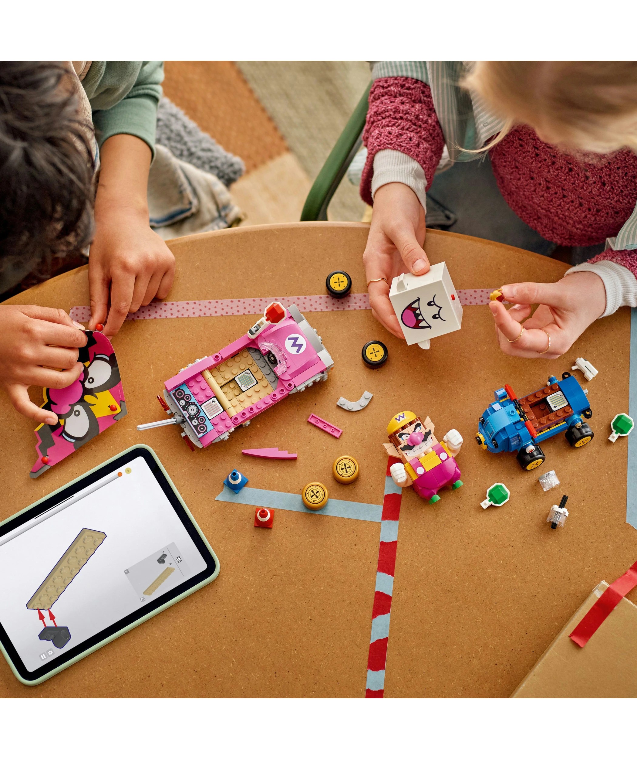 8 LEGO Super Mario: Mario Kart Wario & King Boo 72038, 8 of 10