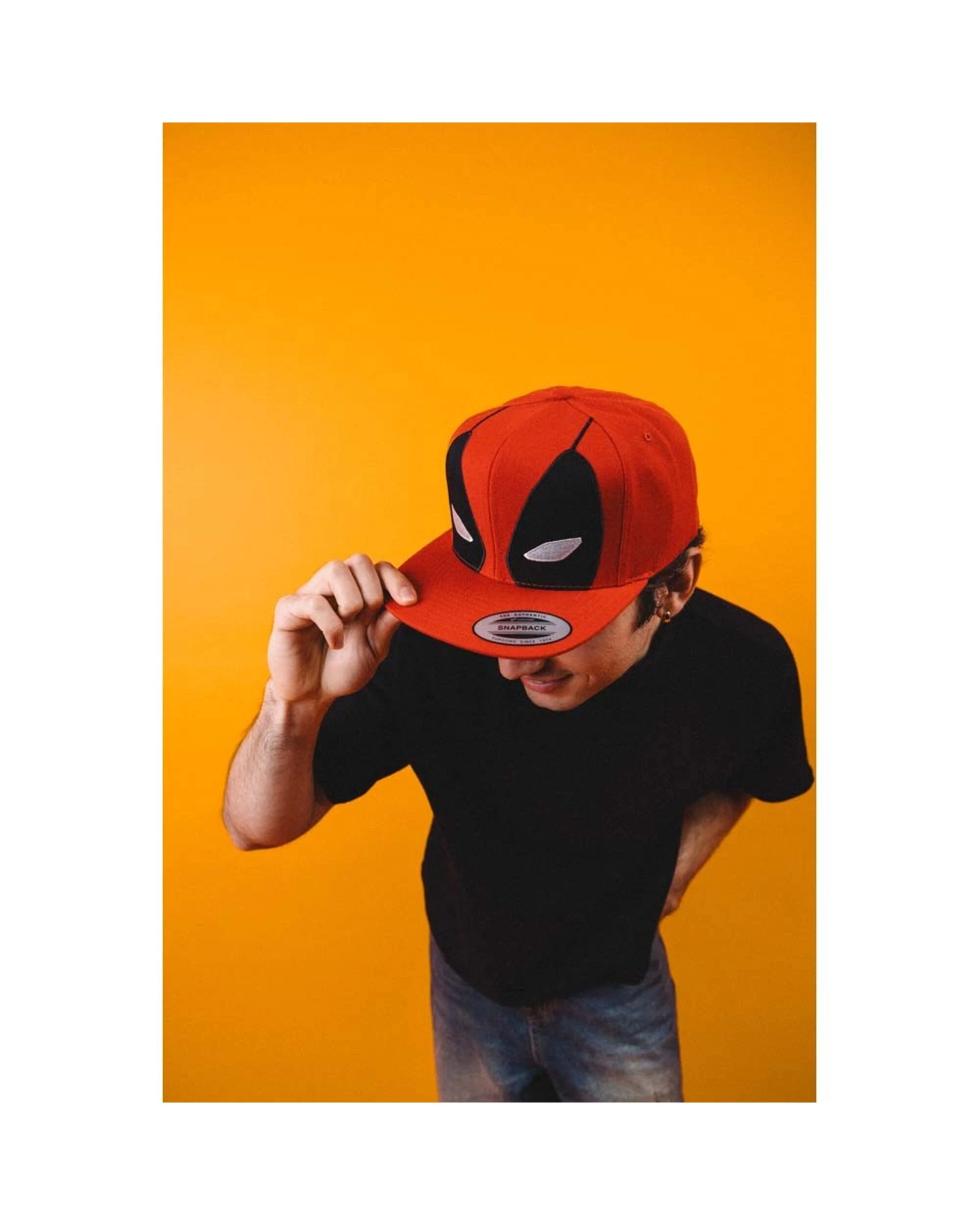 2 Marvel - Deadpool Flat Classic Cap By Flexfit Yupoong - Red, 2 of 2