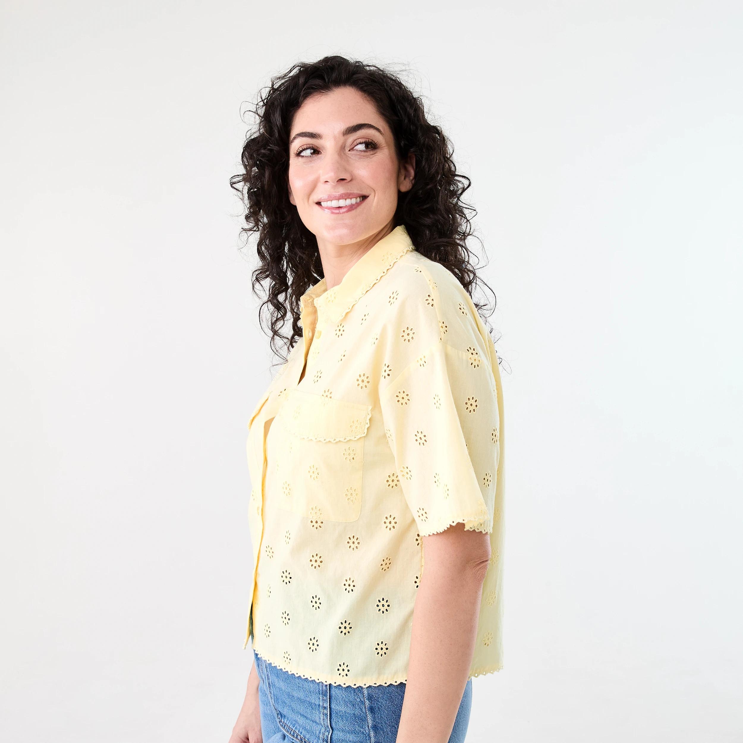 2 Short Sleeve Broderie Shirt Fln Yellow, 2 of 7
