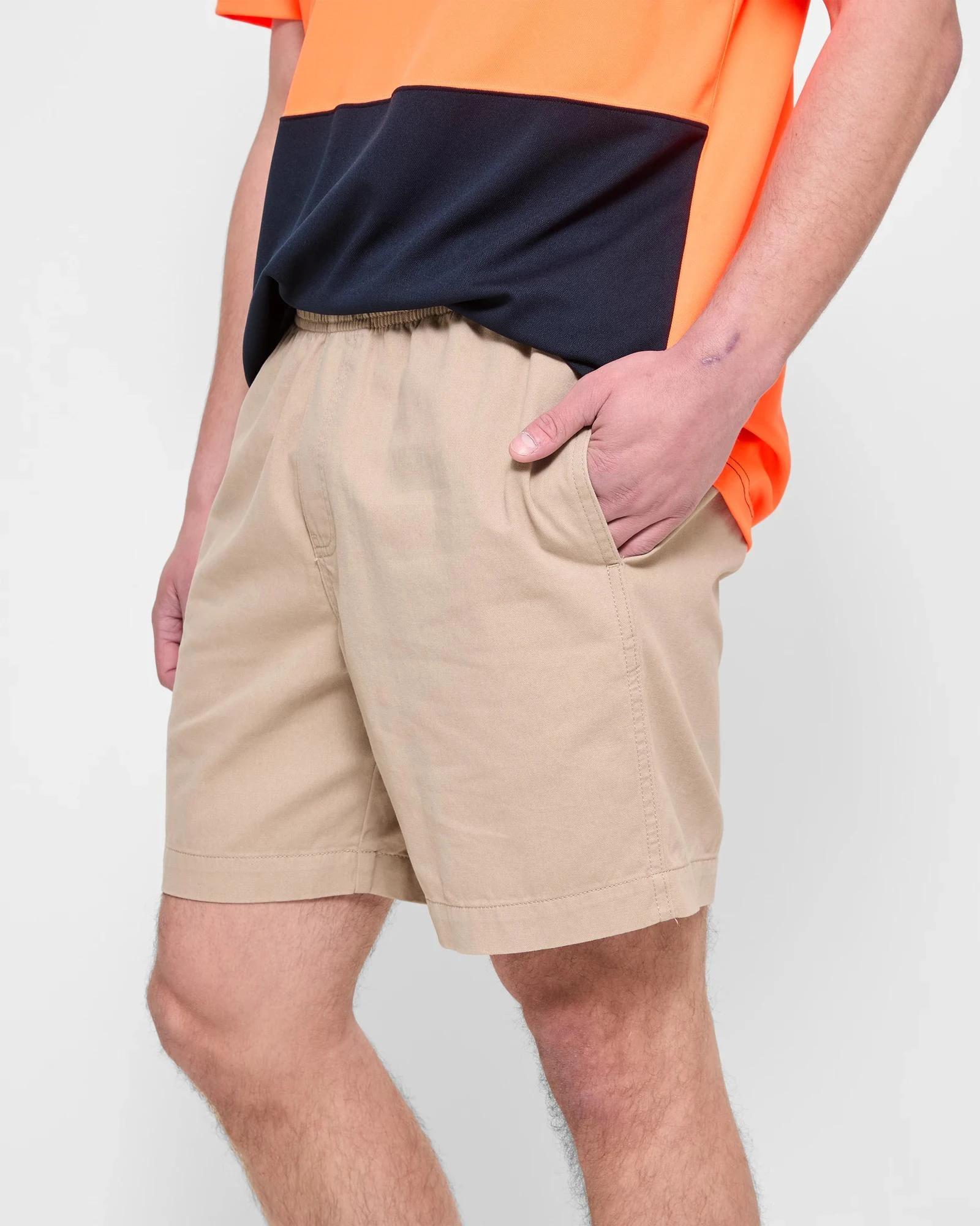 3 Graphite Core Pull On Shorts STONE, 3 of 5