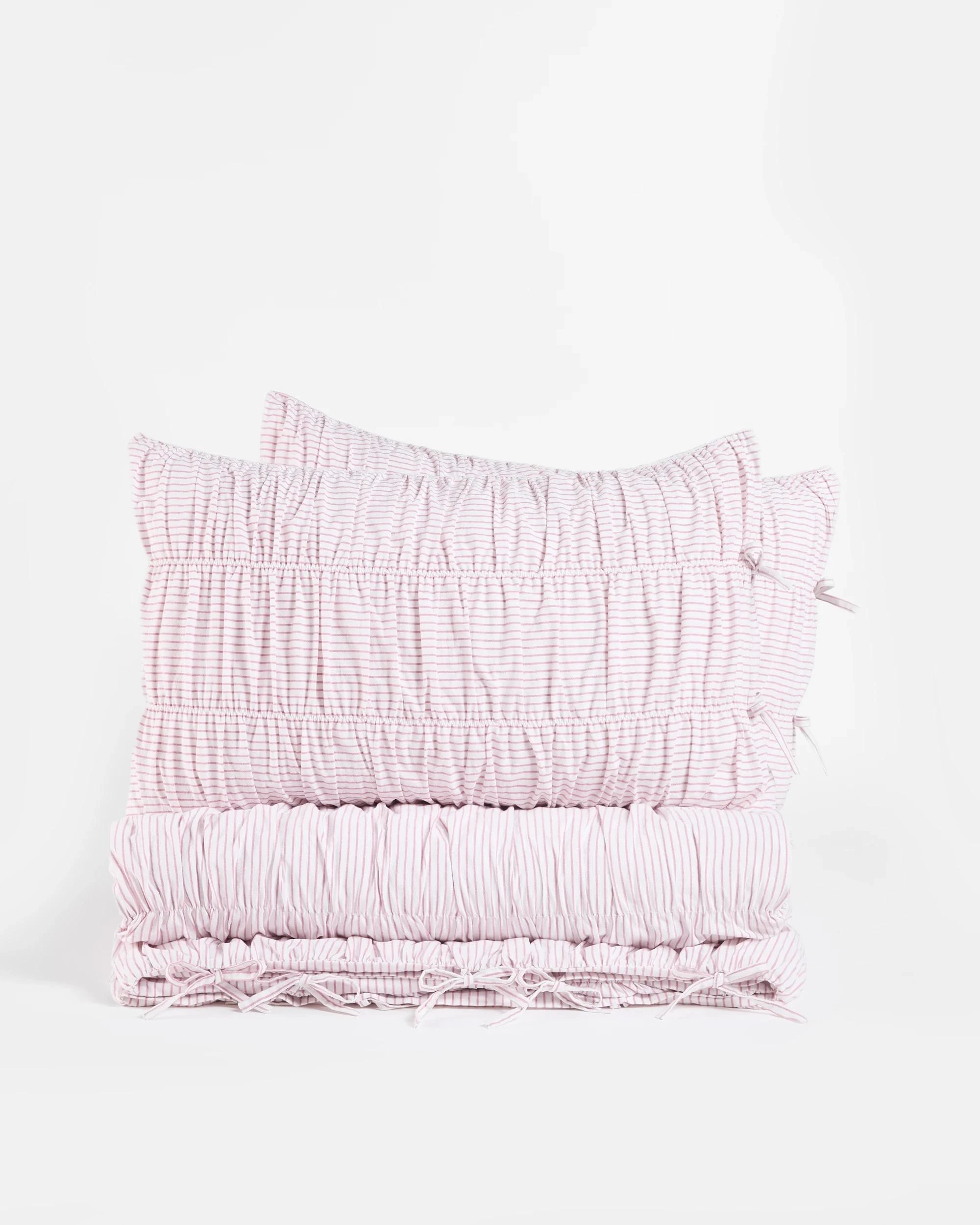 3 Target Aurora Ruched Quilt Cover Set - Queen Bed - Pink, 3 of 8