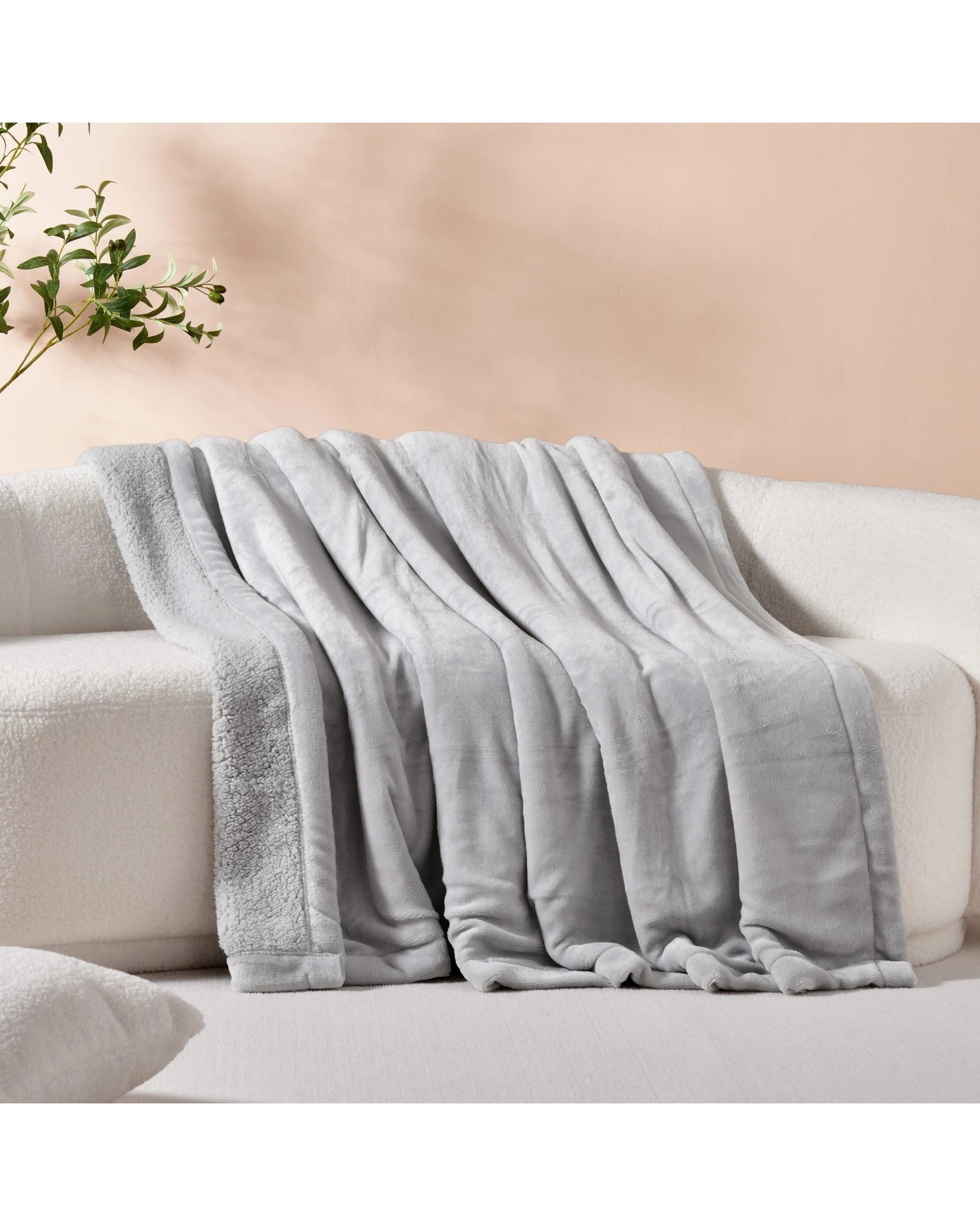 1 Serene Hudson Fleece and Sherpa Reverse Throw Blanket 180x200cm - Grey, 1 of 6