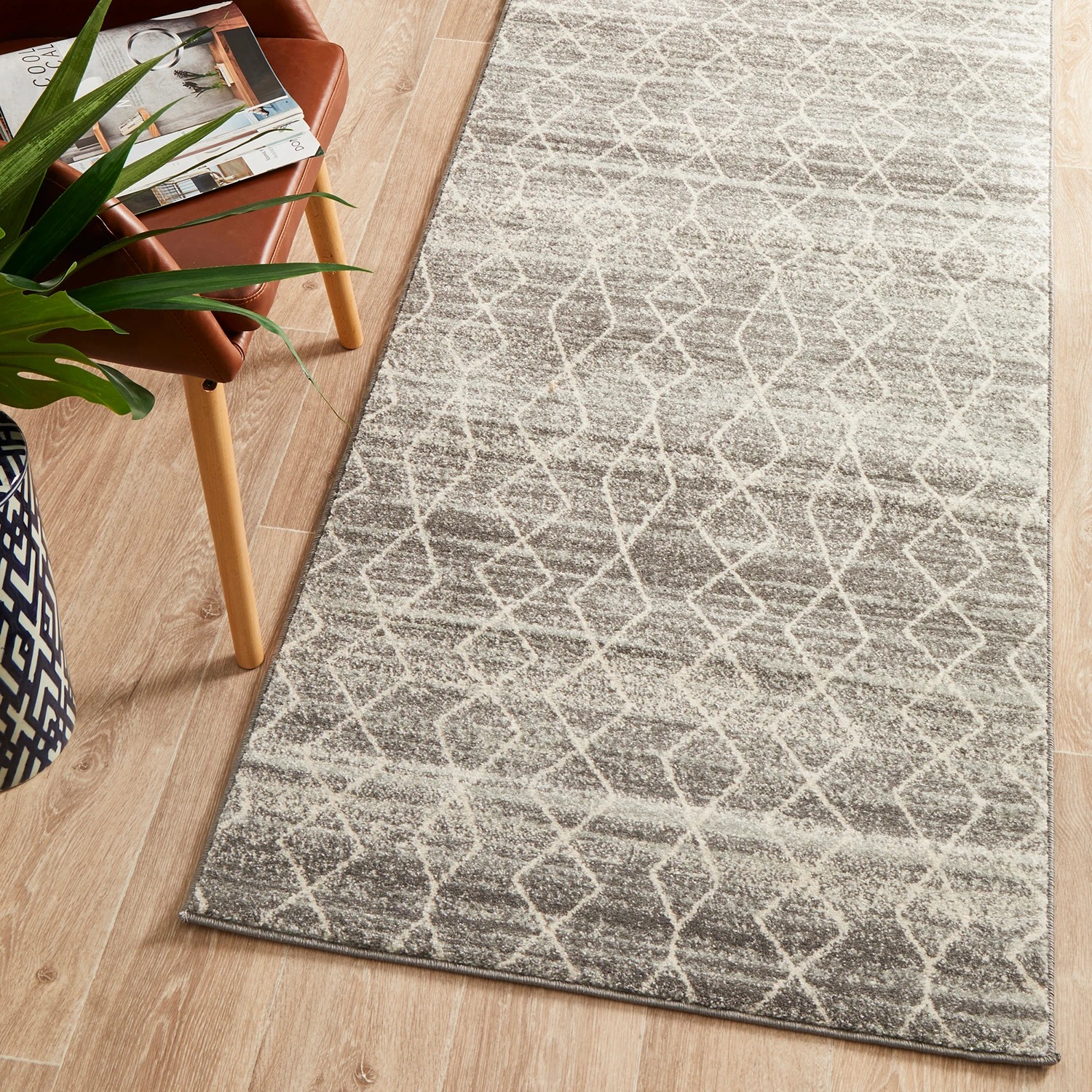 1 Common Ground Rugs Encore 257 300x80cm Runner - Medium Pet Friendly Rug - Silver, 1 of 7