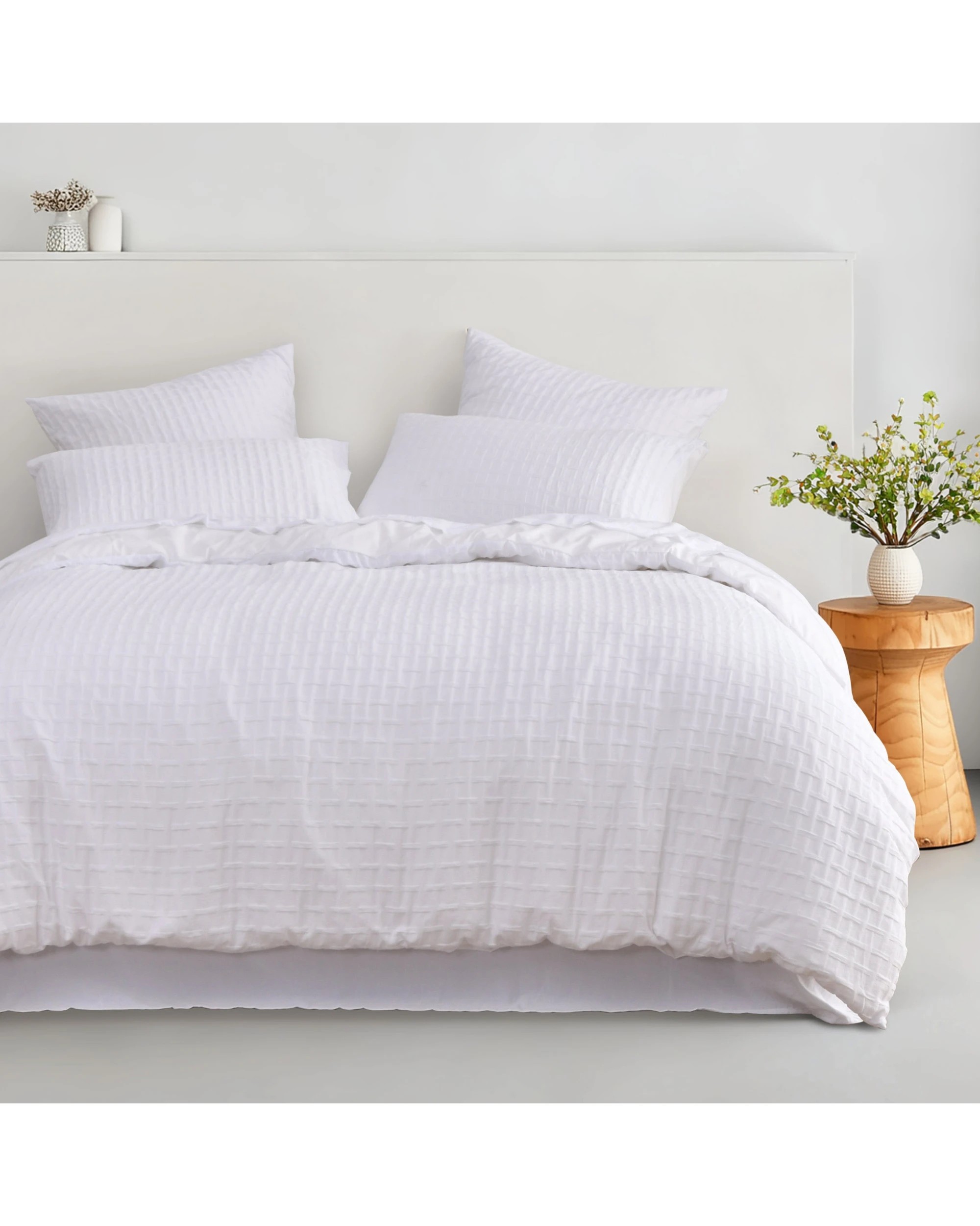 1 Dreamaker Aubrey Jacquard Quilt Cover Set - Double Bed - White, 1 of 6