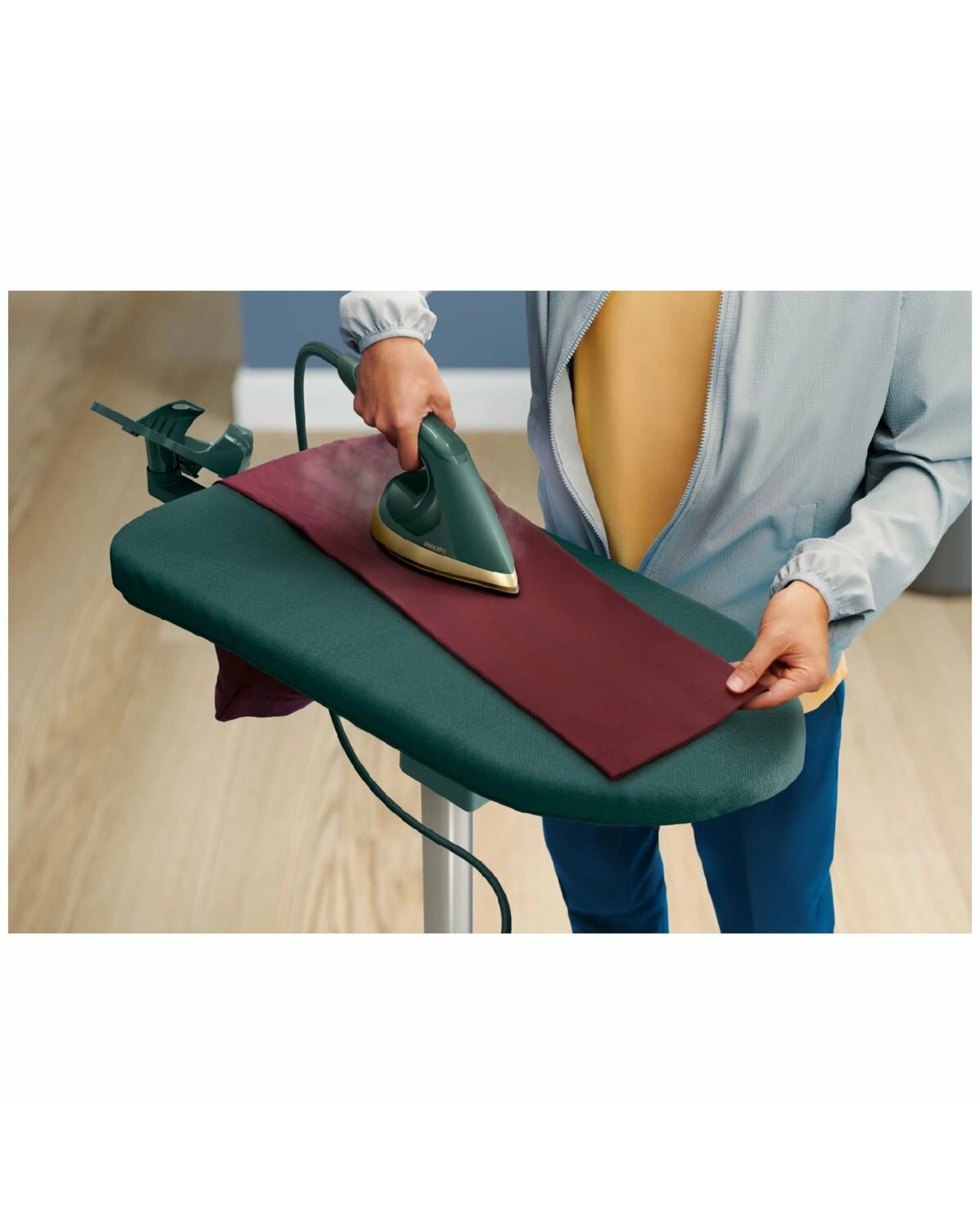 4 Philips All-in-One 6000 Series Garment Steamer, 4 of 5