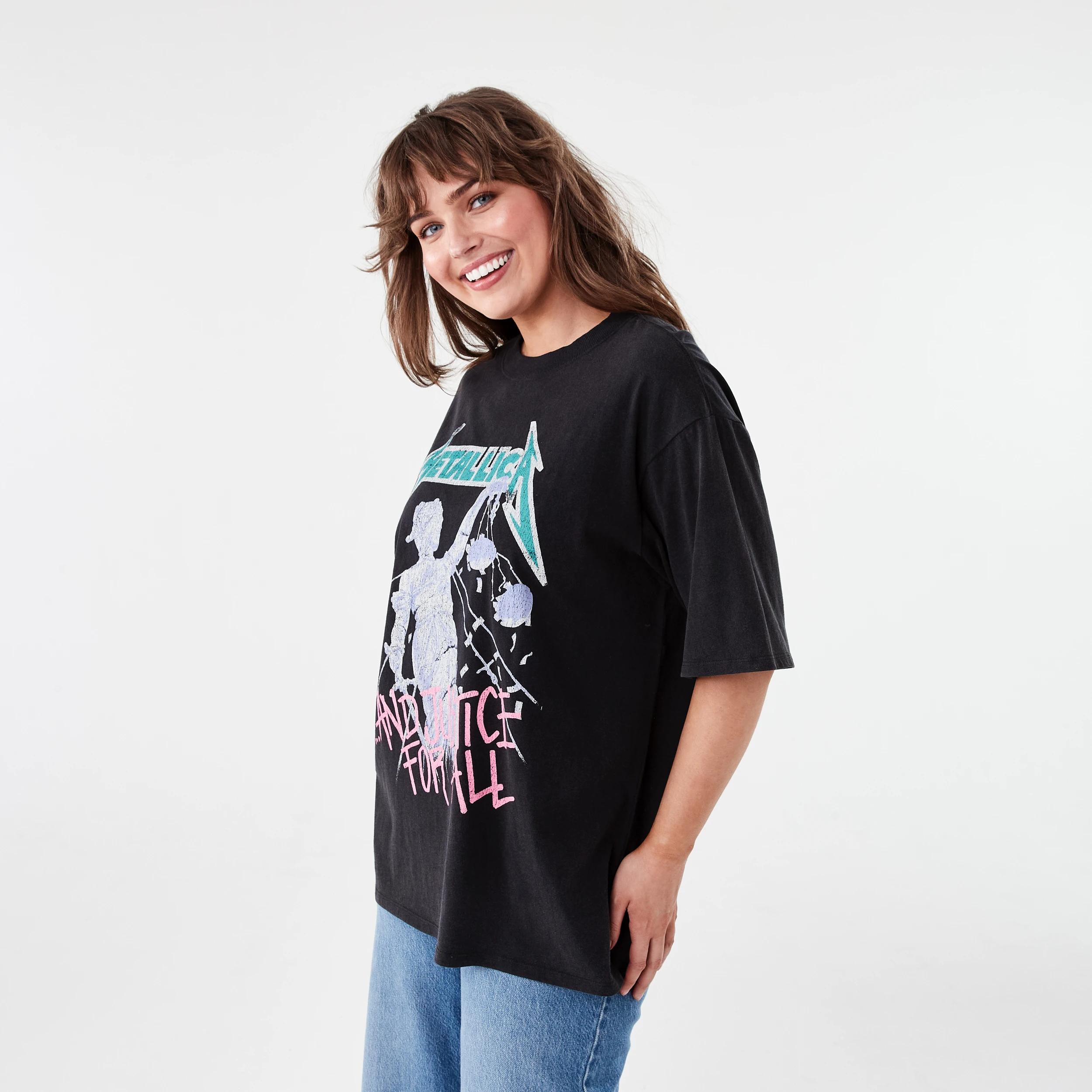 2 Short Sleeve Oversized Metallica License T-shirt METALLICA WASHED BLACK, 2 of 5
