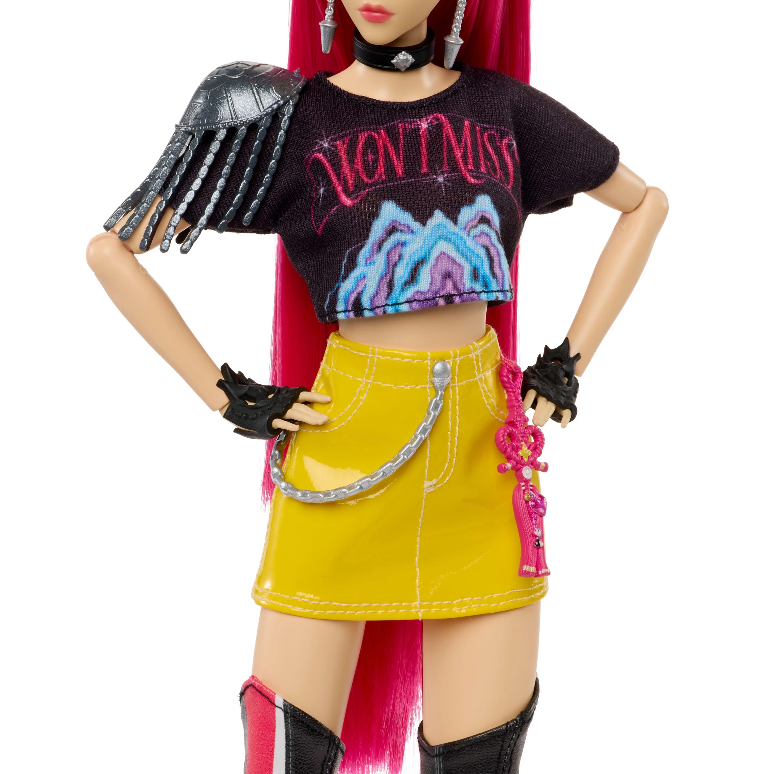 4 KPop Demon Hunters HUNTR/X Mira Fashion Doll, 4 of 6