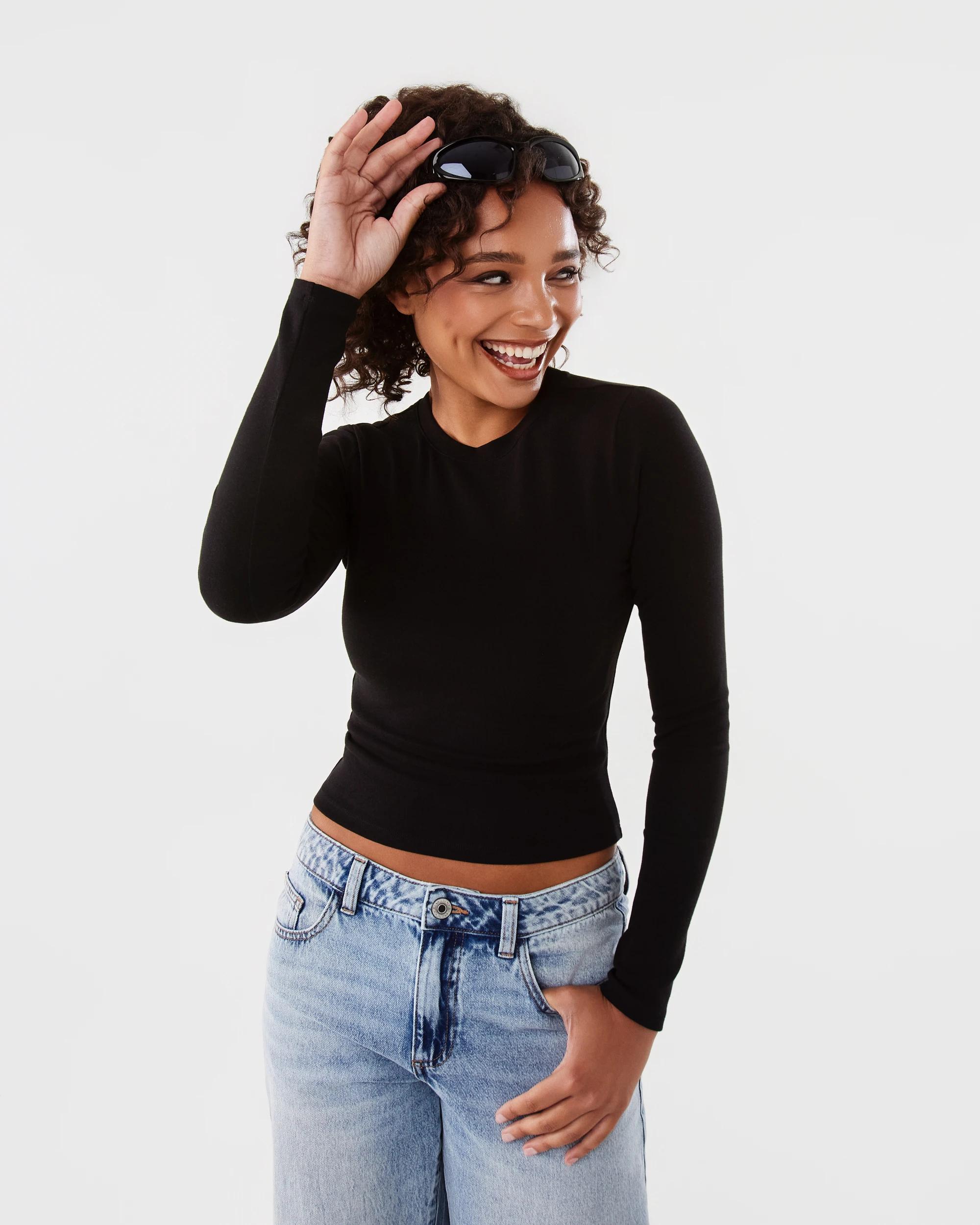 1 Long Sleeve Neat Fit T-shirt Black, 1 of 6