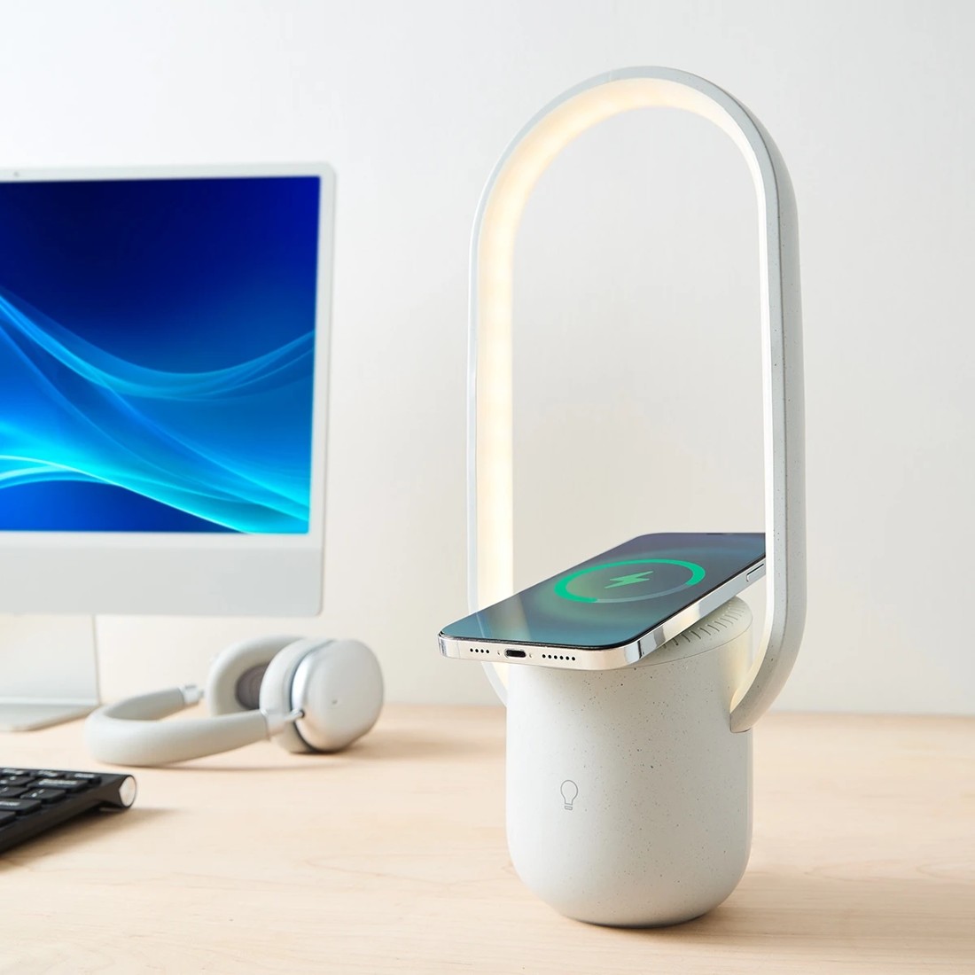 1 Desk Lamp Wireless Charger, 1 of 10