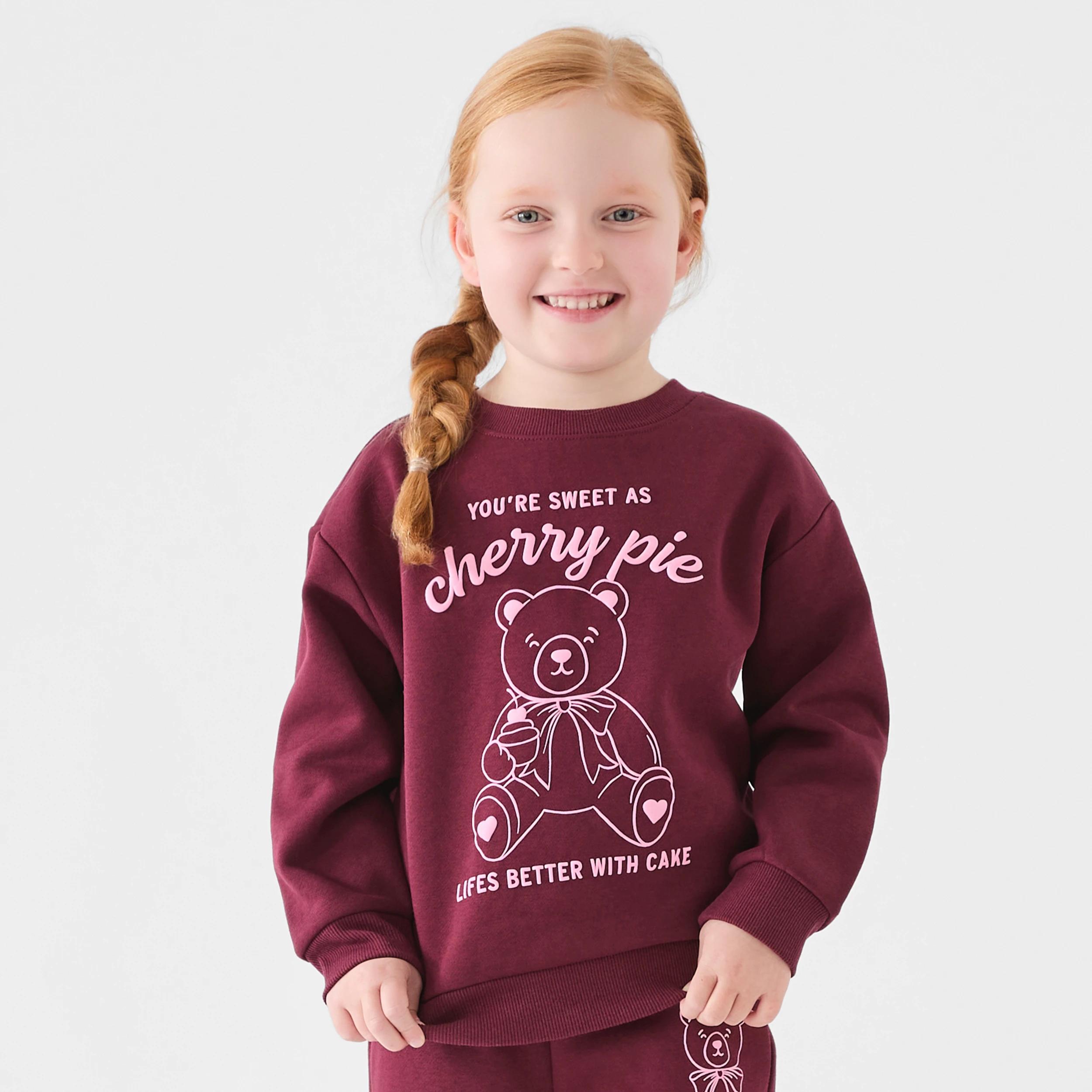 1 Print Crew Sweater Red Teddy, 1 of 4