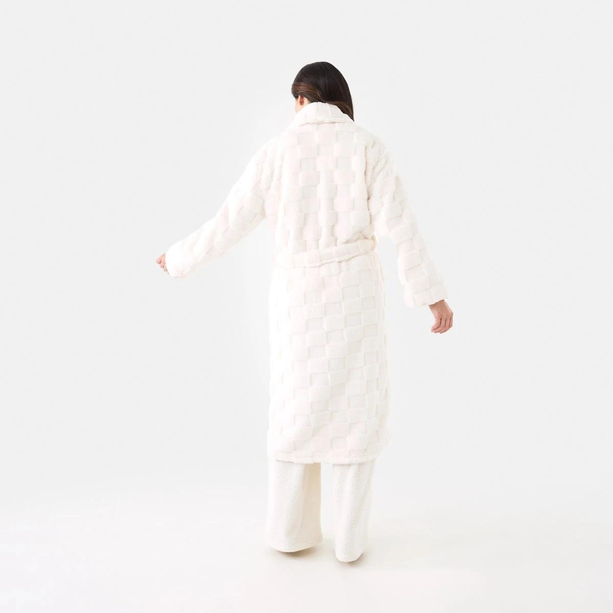 4 Printed Fleece Gown Nat Check, 4 of 8