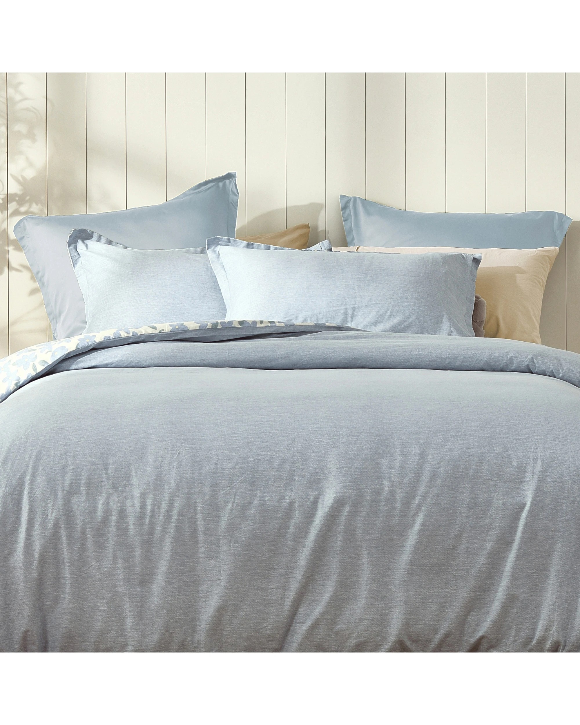 8 Dreamaker Thirri 100% Cotton Reversible Quilt Cover Set - Queen Bed - Sky Blue, 8 of 8