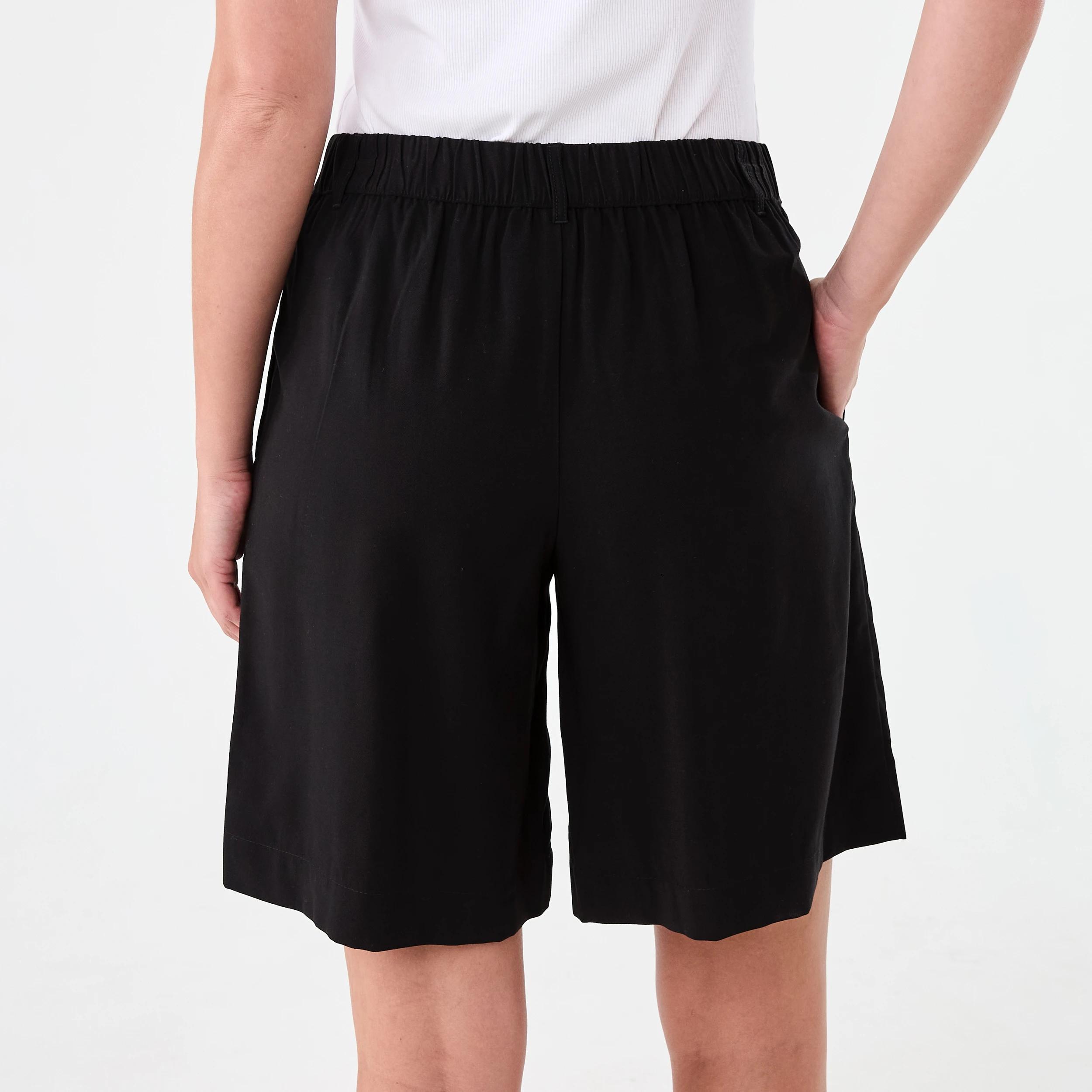 3 Tailored Bermuda Shorts BLACK, 3 of 6