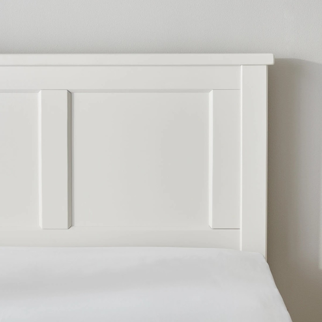 7 Queen Bed Hamptons Bed Frame, 7 of 10