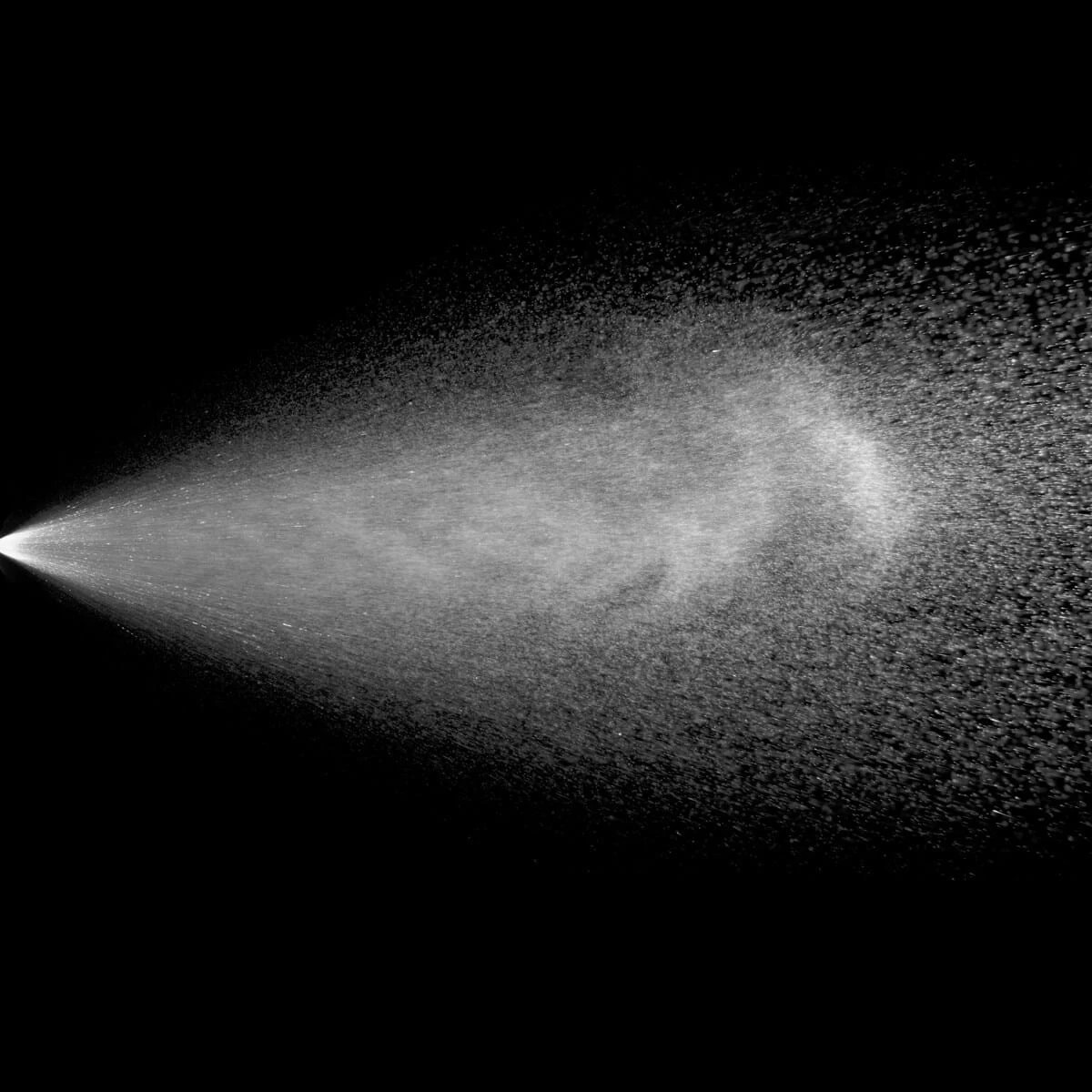 3 Neutrogena Beach Defence SPF 50 Spray 184g, 3 of 3