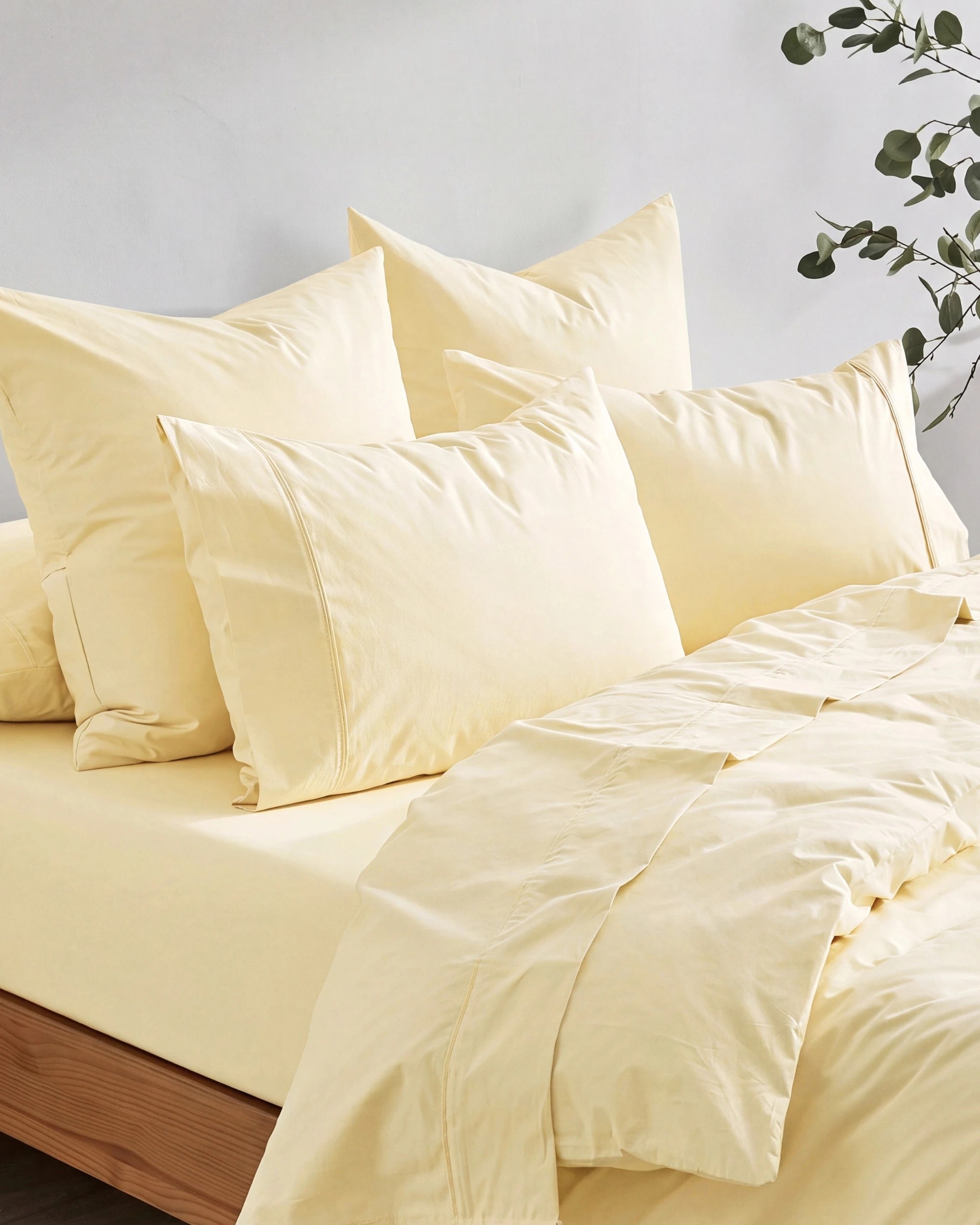 3 Dreamaker 300TC Cotton Percale Flat Sheet - Single Bed - Butter Yellow, 3 of 3