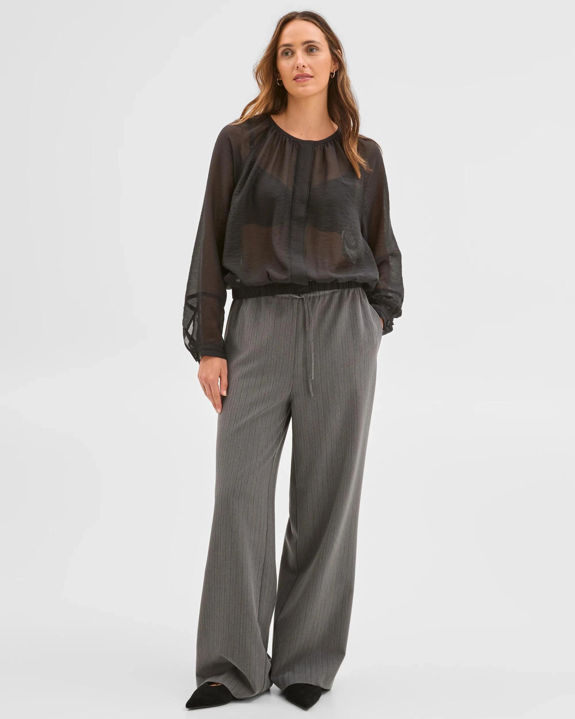 2 Preview Long Raglan Sleeve Gathered Blouse BLACK, 2 of 6