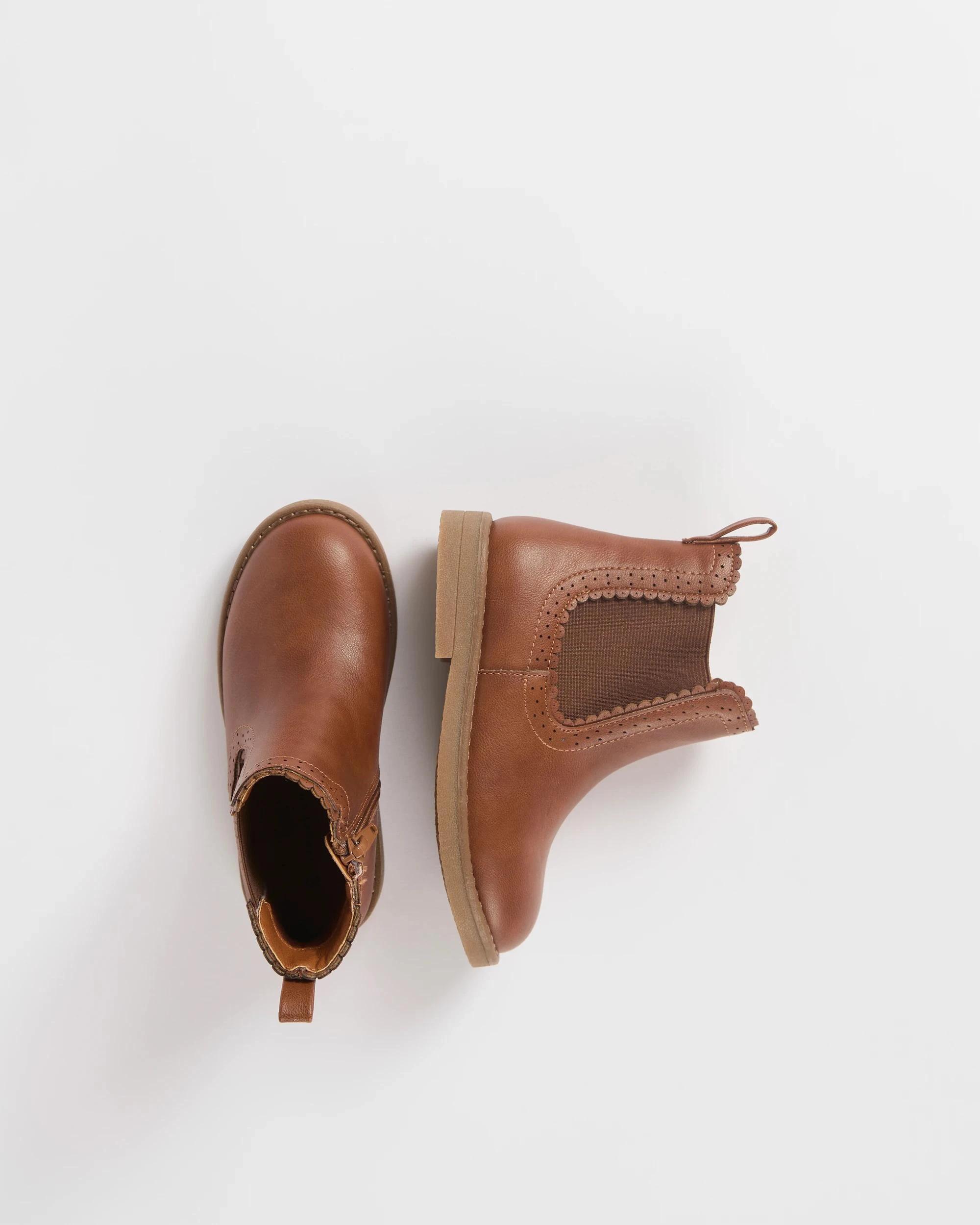 3 Target Kids Brogue Elastic Chelsea Boot TAN, 3 of 3