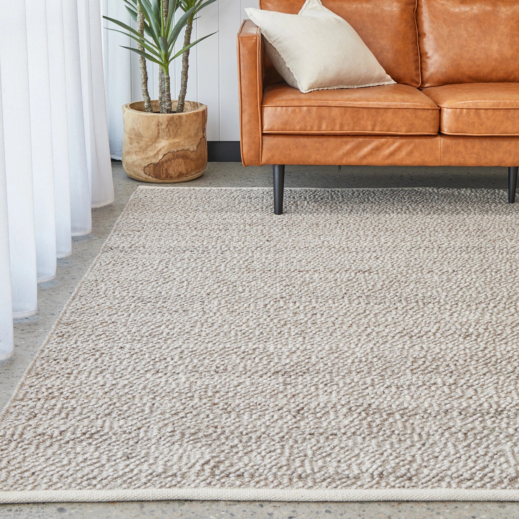 2 Common Ground Rugs Tactile 83 320x230cm - Beige, 2 of 6