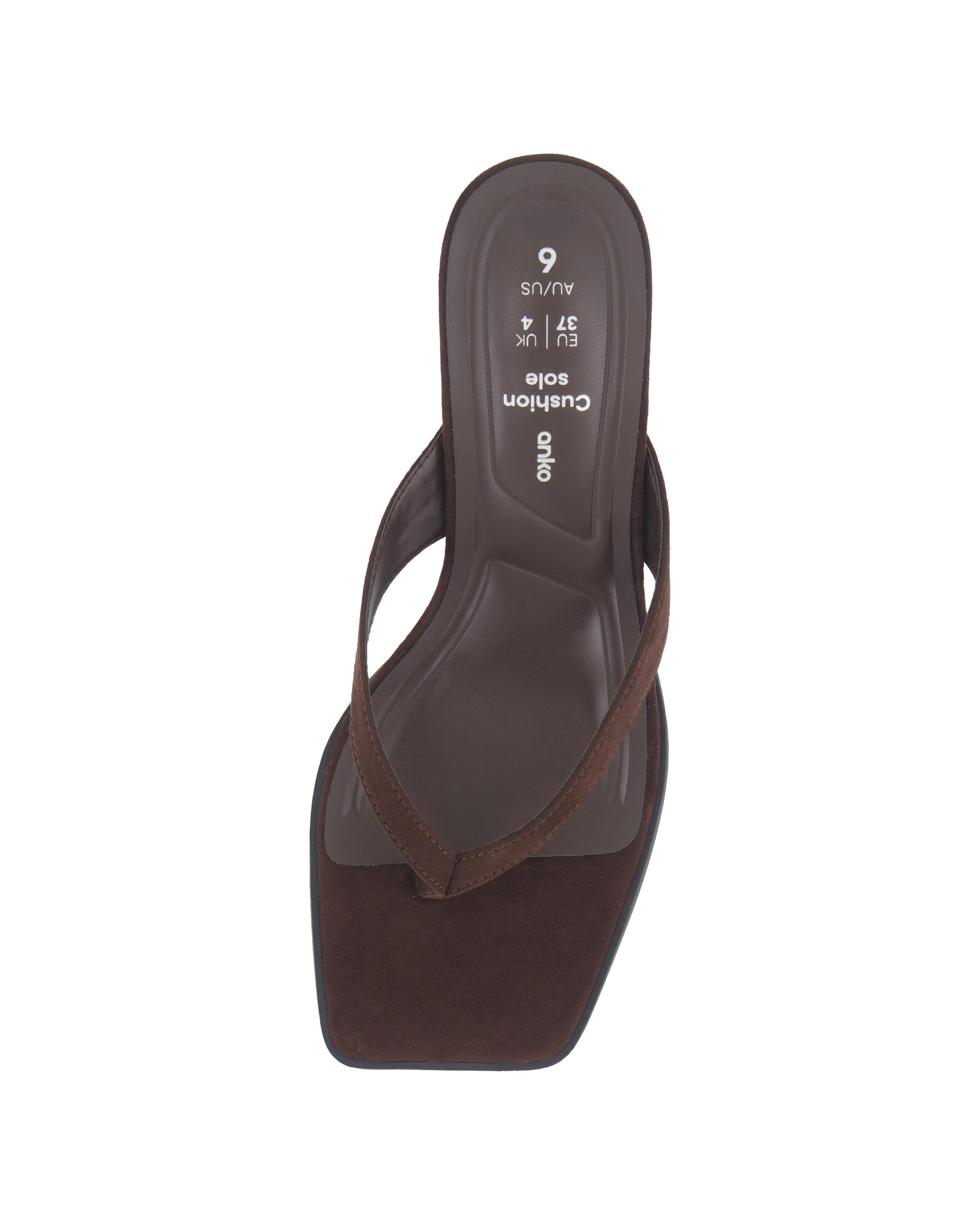 3 Toe Post Kitten Heels Chocolate, 3 of 5