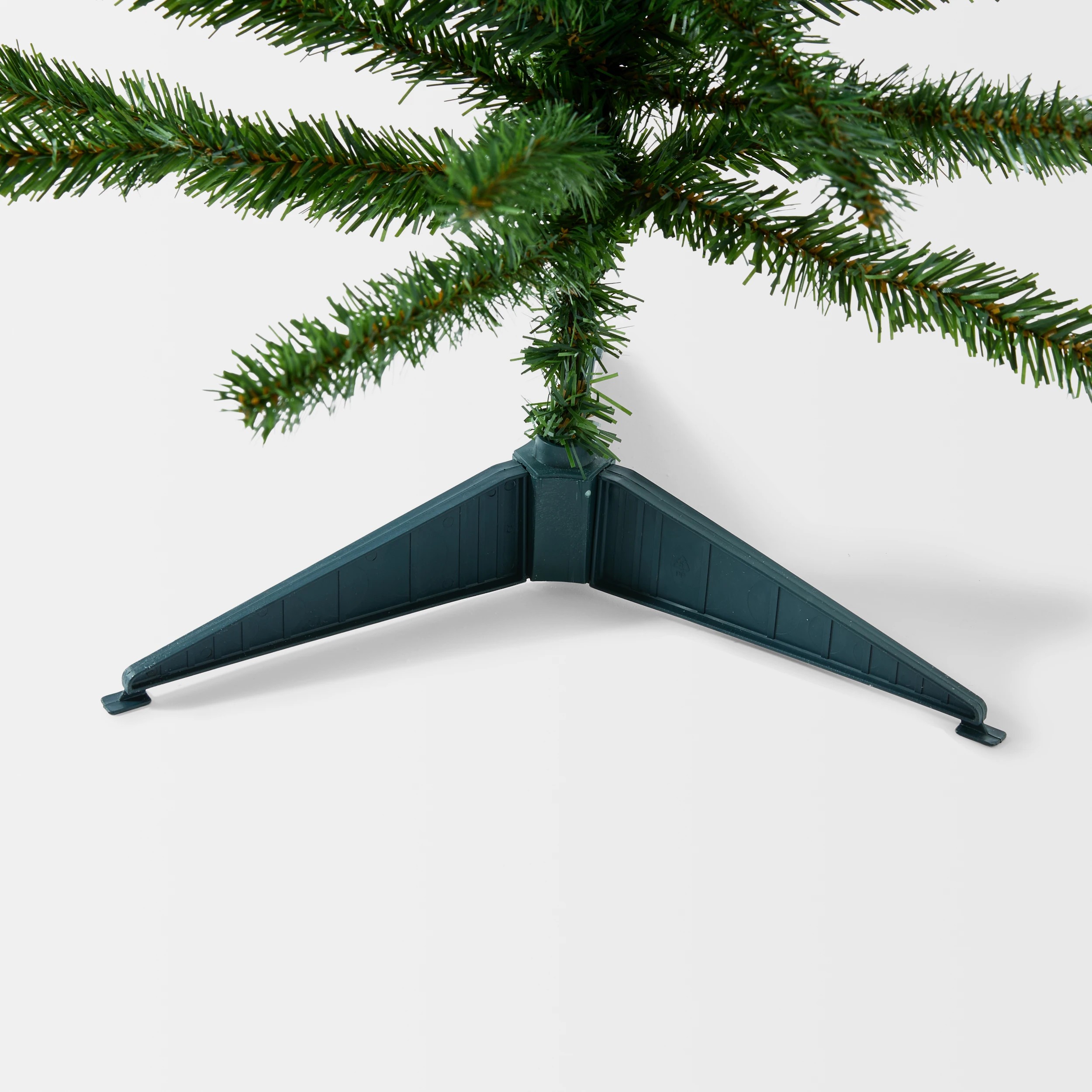 4 90cm (3ft) Christmas Tree - Assorted, 4 of 10