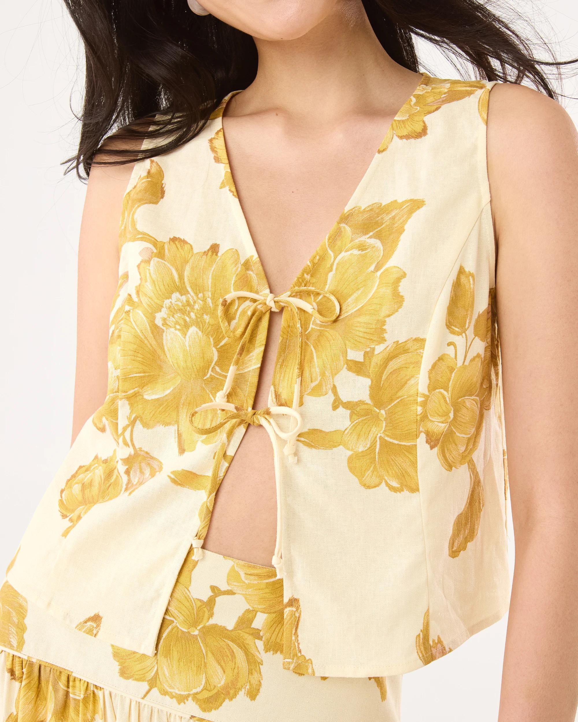 6 Short Sleeve Linen Blend Tie Front Top Boho Flral, 6 of 6