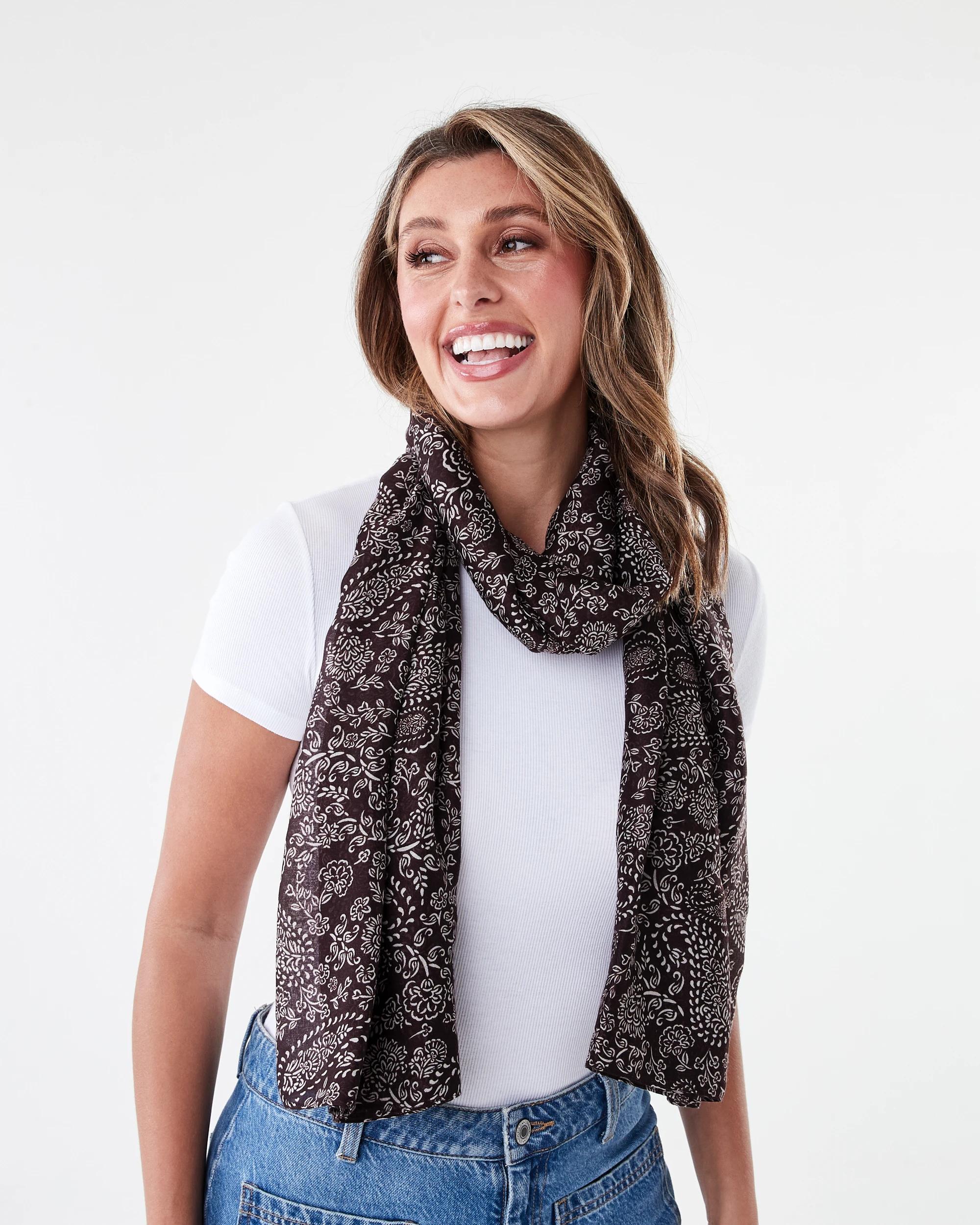 3 Large Lightweight Scarf Soft Pais, 3 of 3